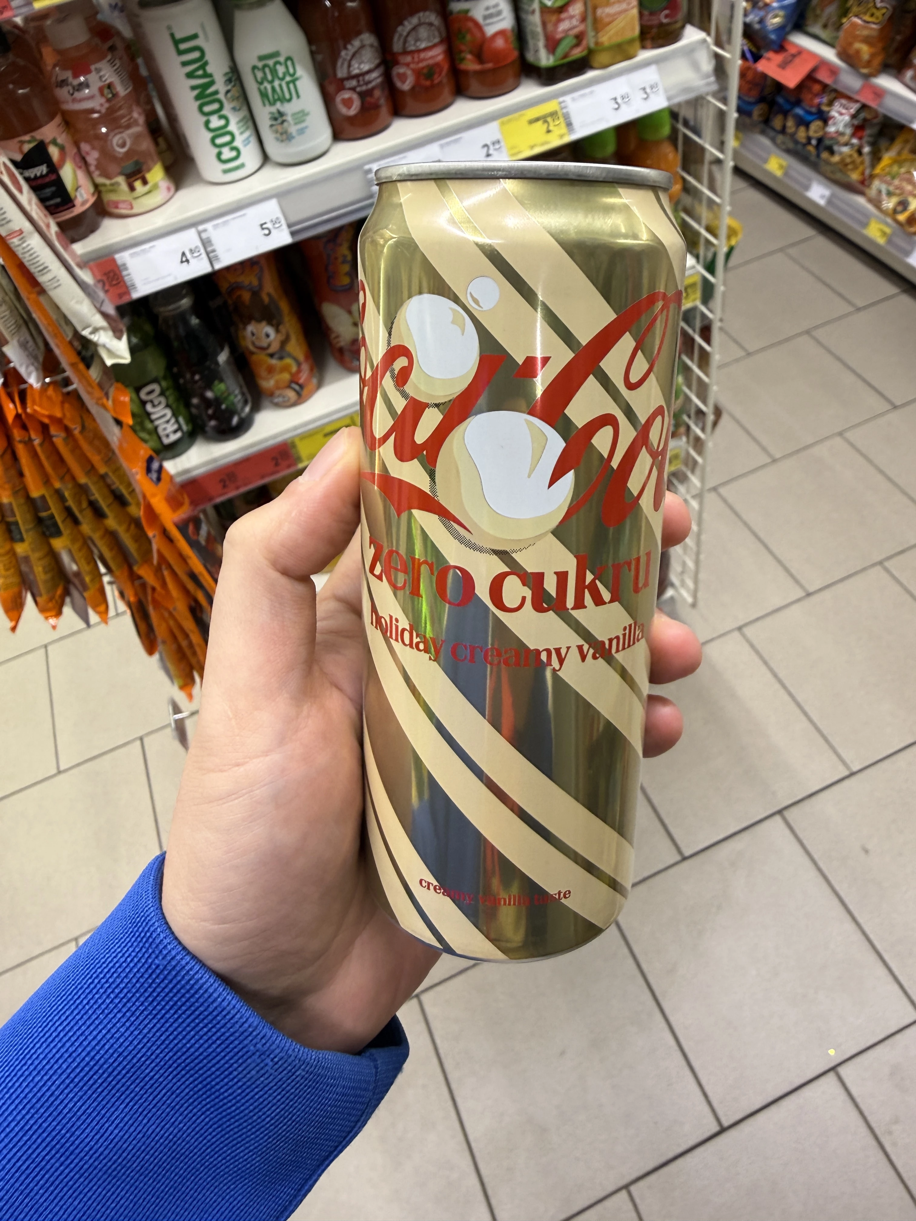 Coca-Cola Zero Sugar Holiday Creamy Vanilla | 330ml