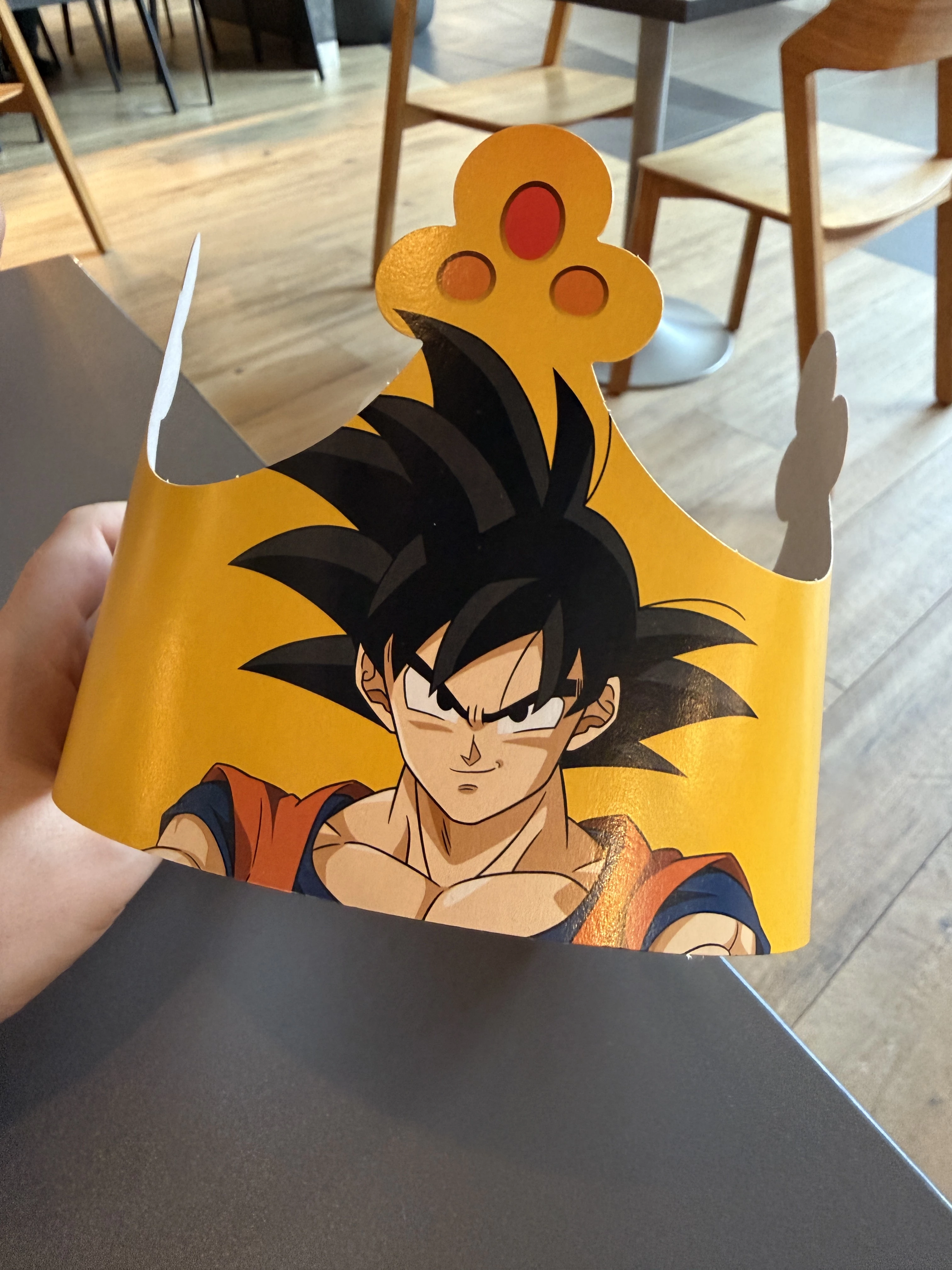 Korona Burger King x Dragon Ball Super – Goku
