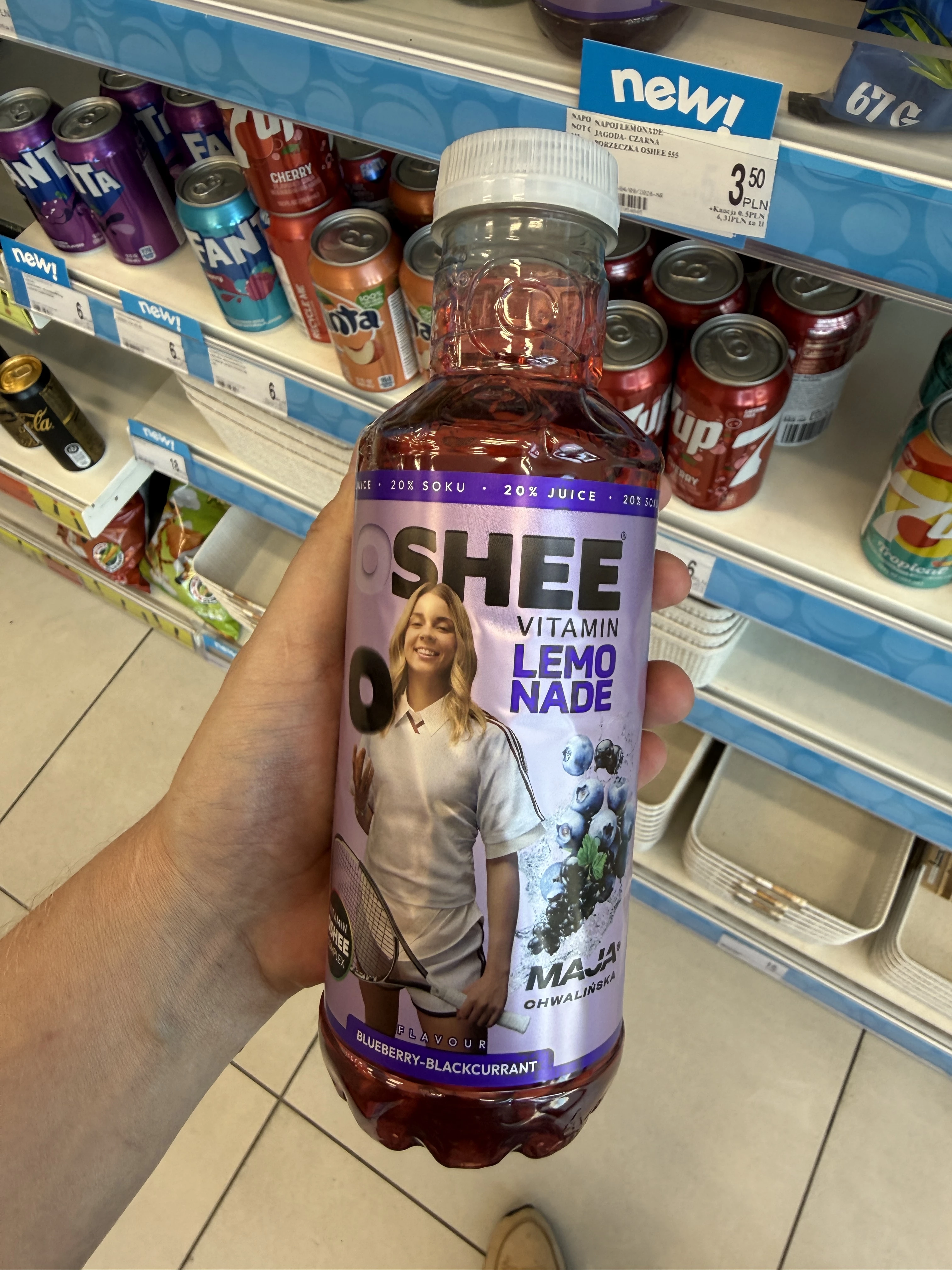 Oshee All Star Festival Vitamin Lemonade jagoda czarna porzeczka | 555ml
