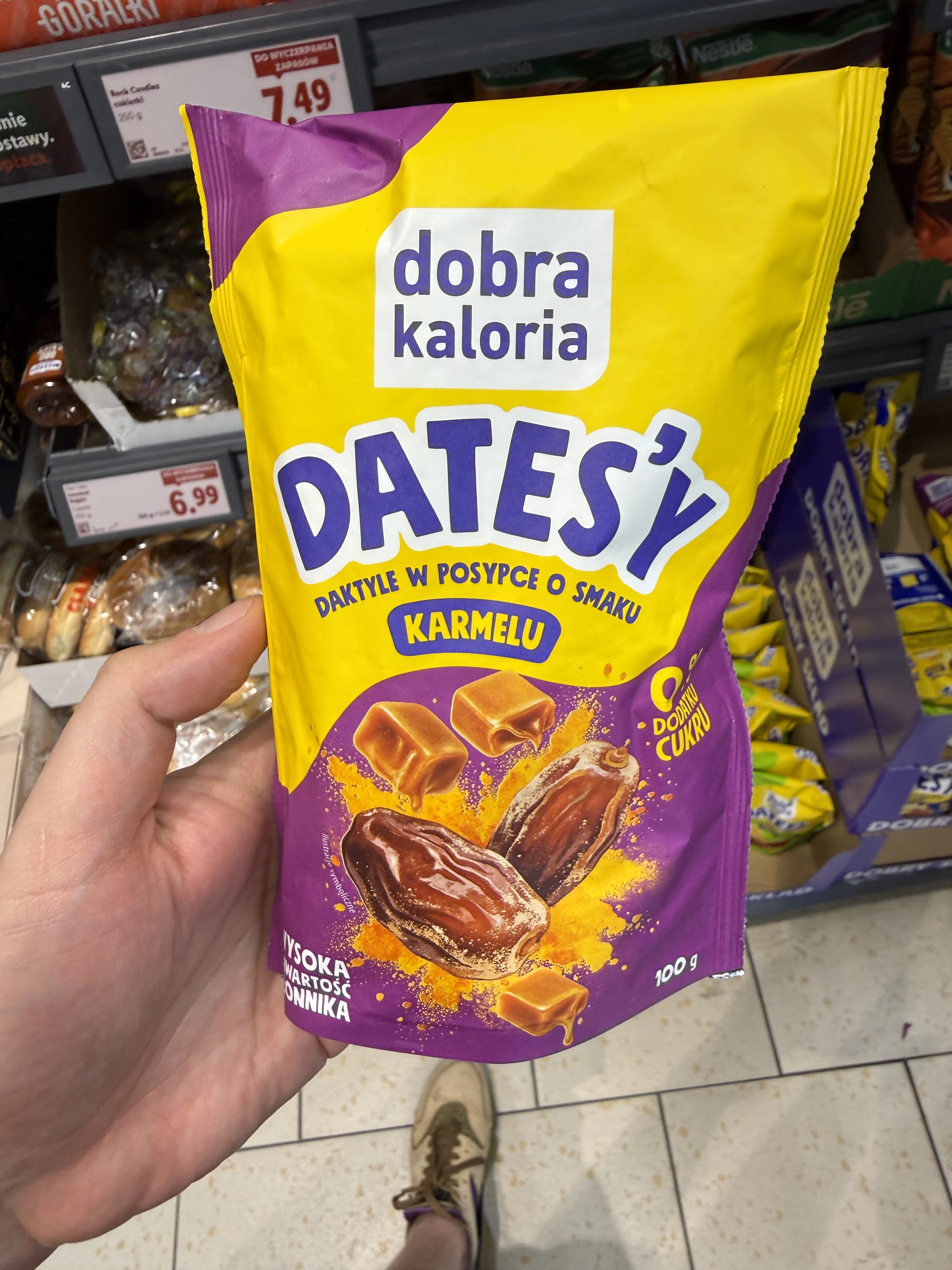 Dobra Kaloria Datesy – daktyle w posypce o smaku karmelu | 100g