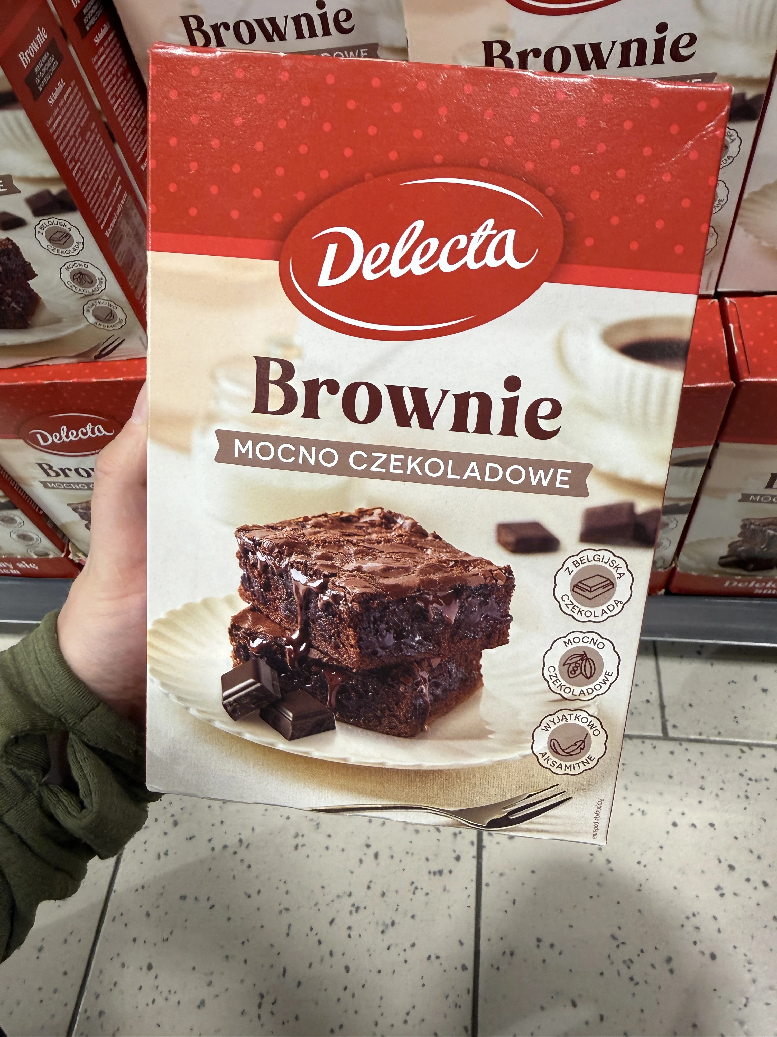 Delecta Brownie mocno czekoladowe mieszanka do domowego wypieku ciasta | 550g