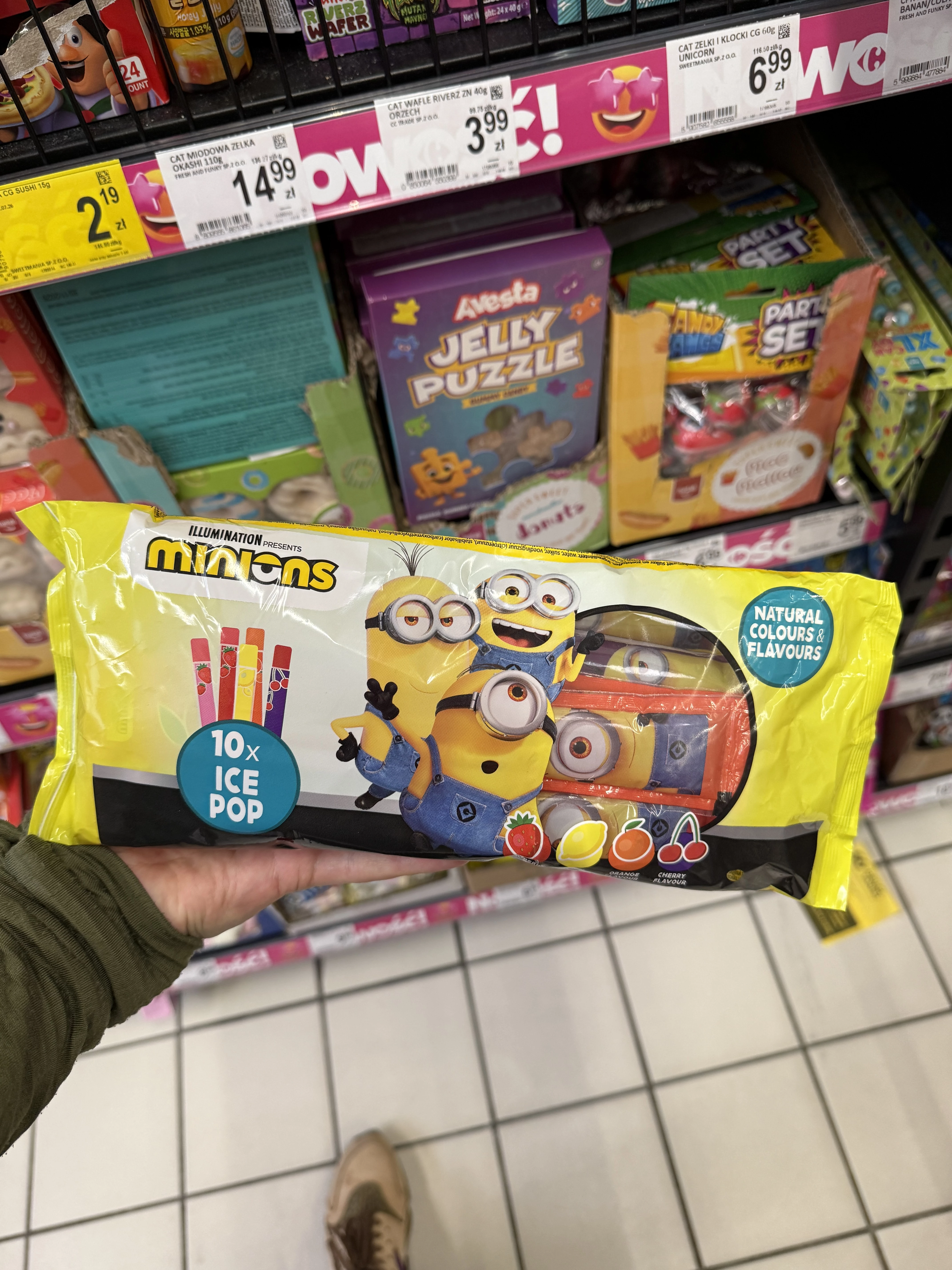 Minions Ice Pop / Napoje do zamrażania o smaku truskawkowym, cytrynowym, pomarańczowym i wiśniowym | 500ml