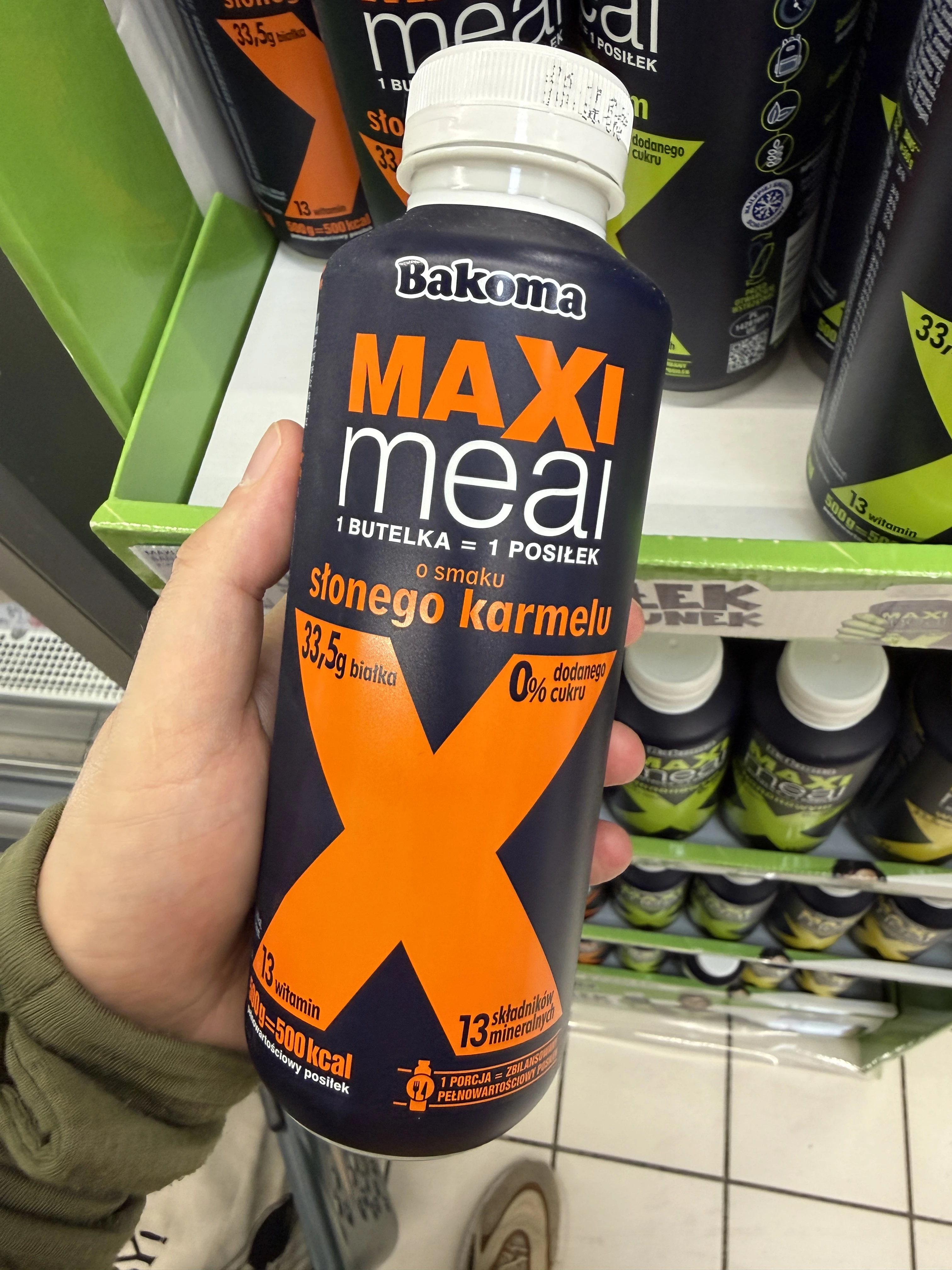 Bakoma Maxi Meal Napój mleczny o smaku słonego karmelu | 500g