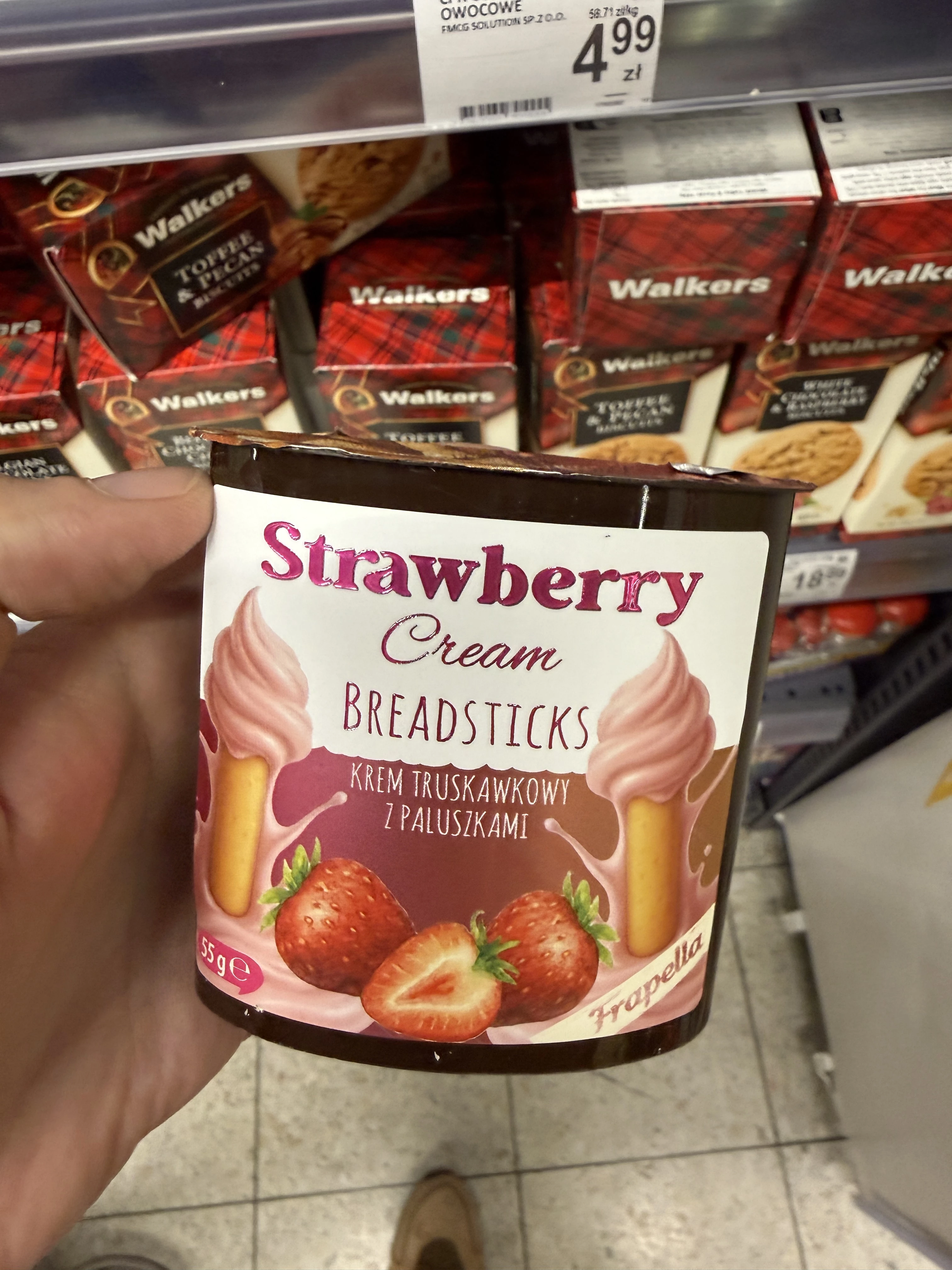 Frapella Strawberry Cream Breadsticks / Krem truskawkowy z paluszkami | 55g