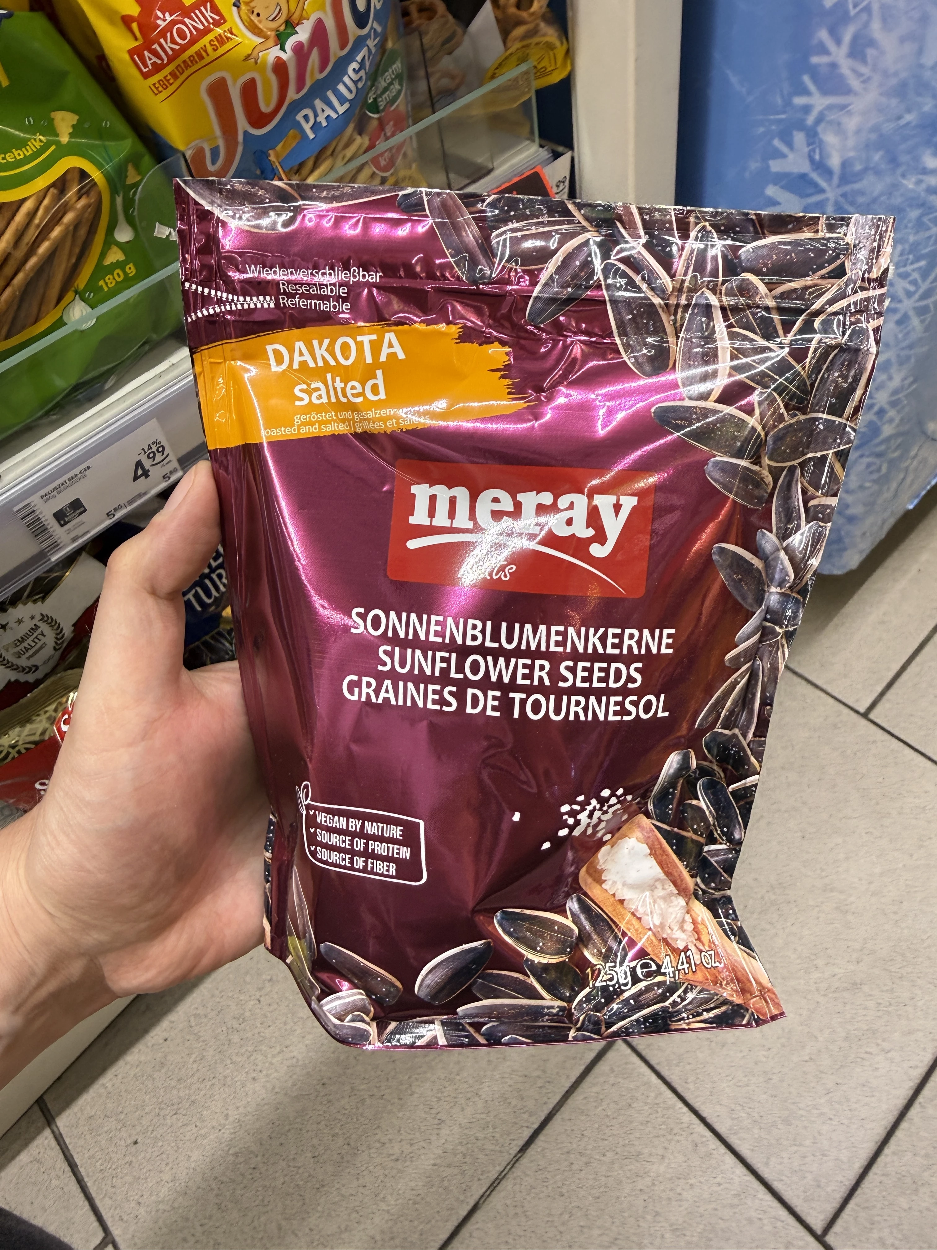 Meray Dakota salted Sonnenblumenkerne / Nasiona słonecznika prażone i solone w łupinie | 125g