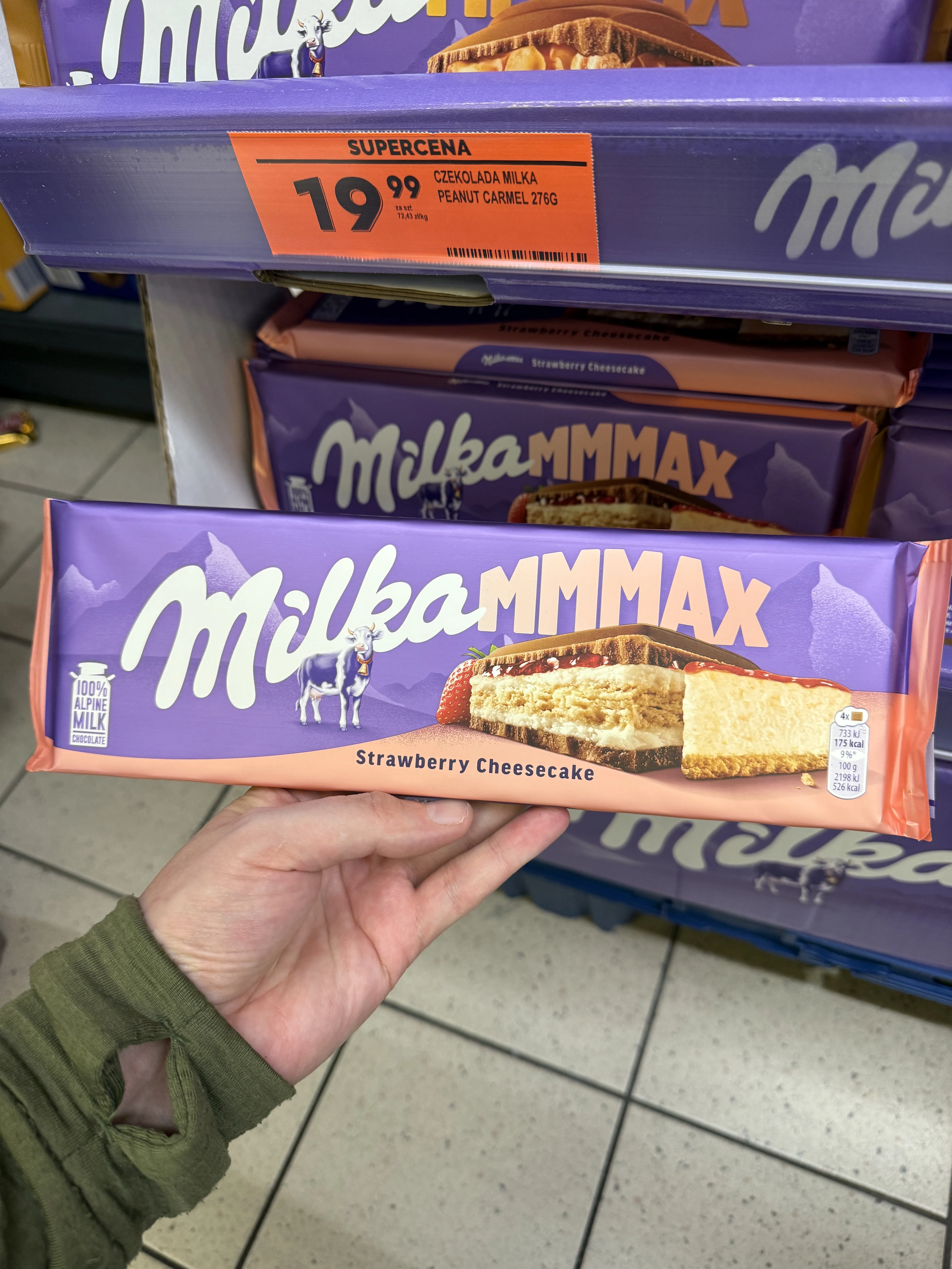 Milka MMMAX Strawberry Cheesecake | 300g