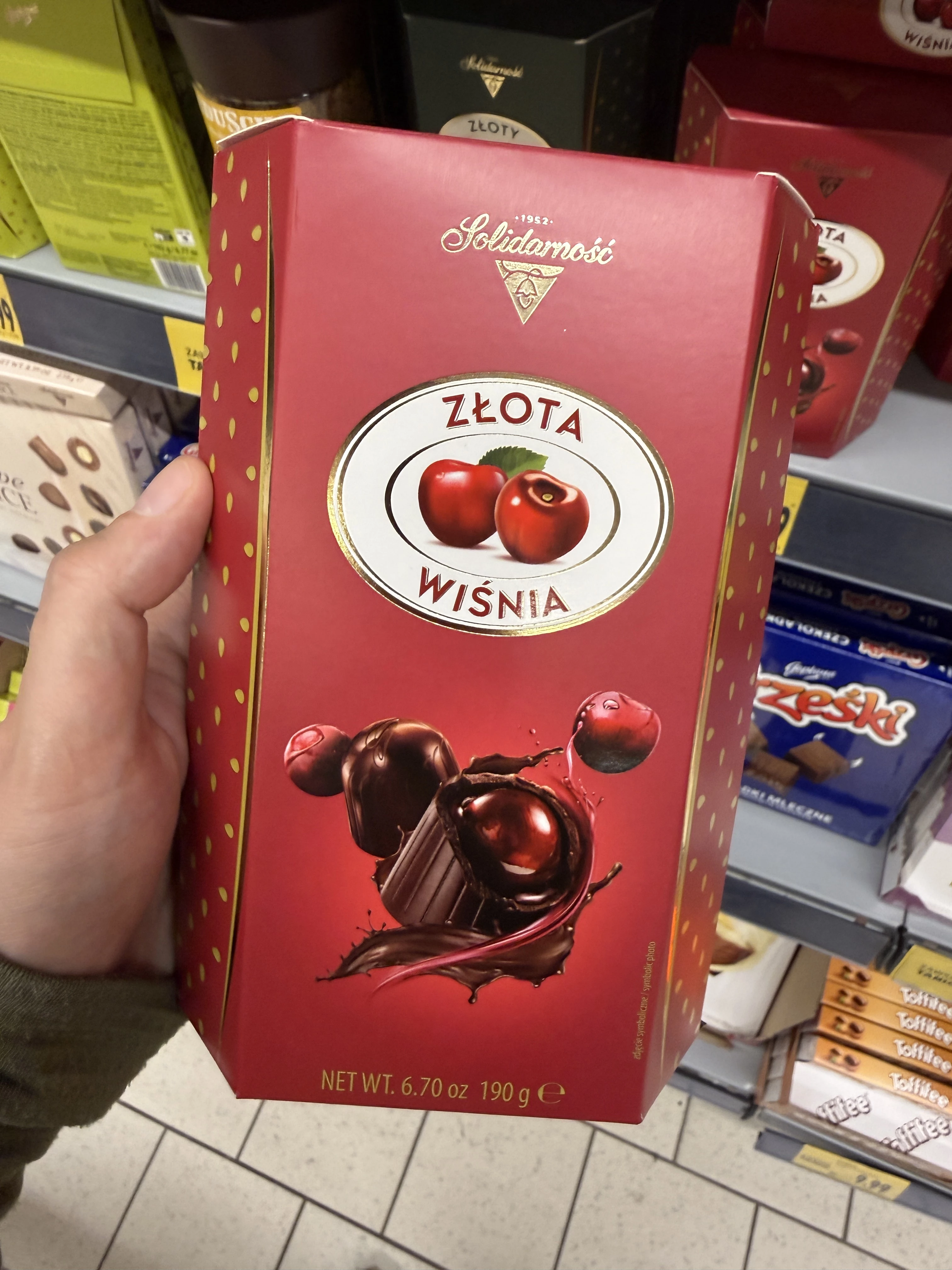 Solidarność Złota Wiśnia czekoladki z wiśnią alkoholizowaną | 190g