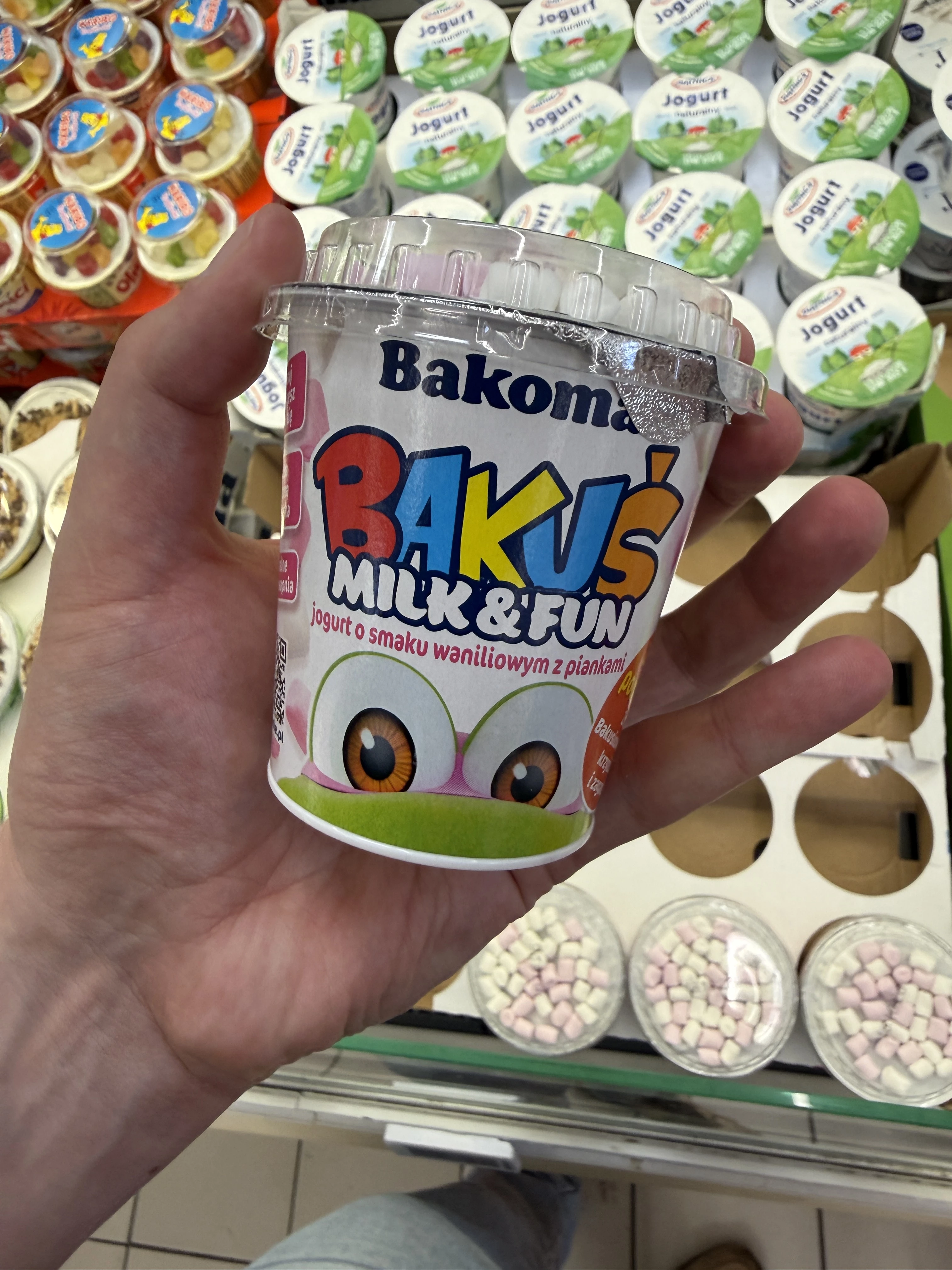 Bakoma Bakuś Milk & Fun jogurt waniliowy z piankami | 128g