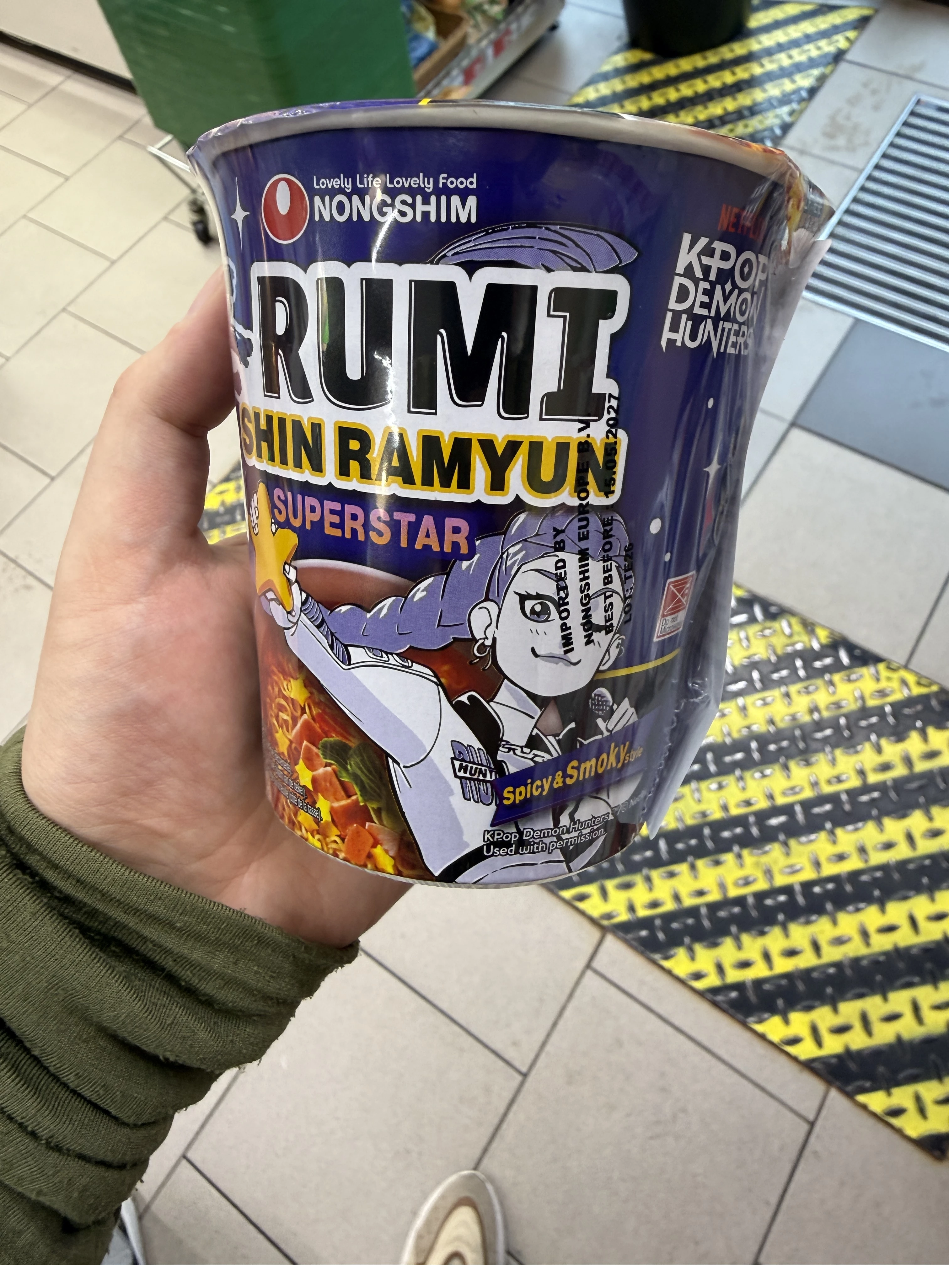 Nongshim Shin Ramyun Cup Rumi Superstar K-Pop Demon Hunters | 68g