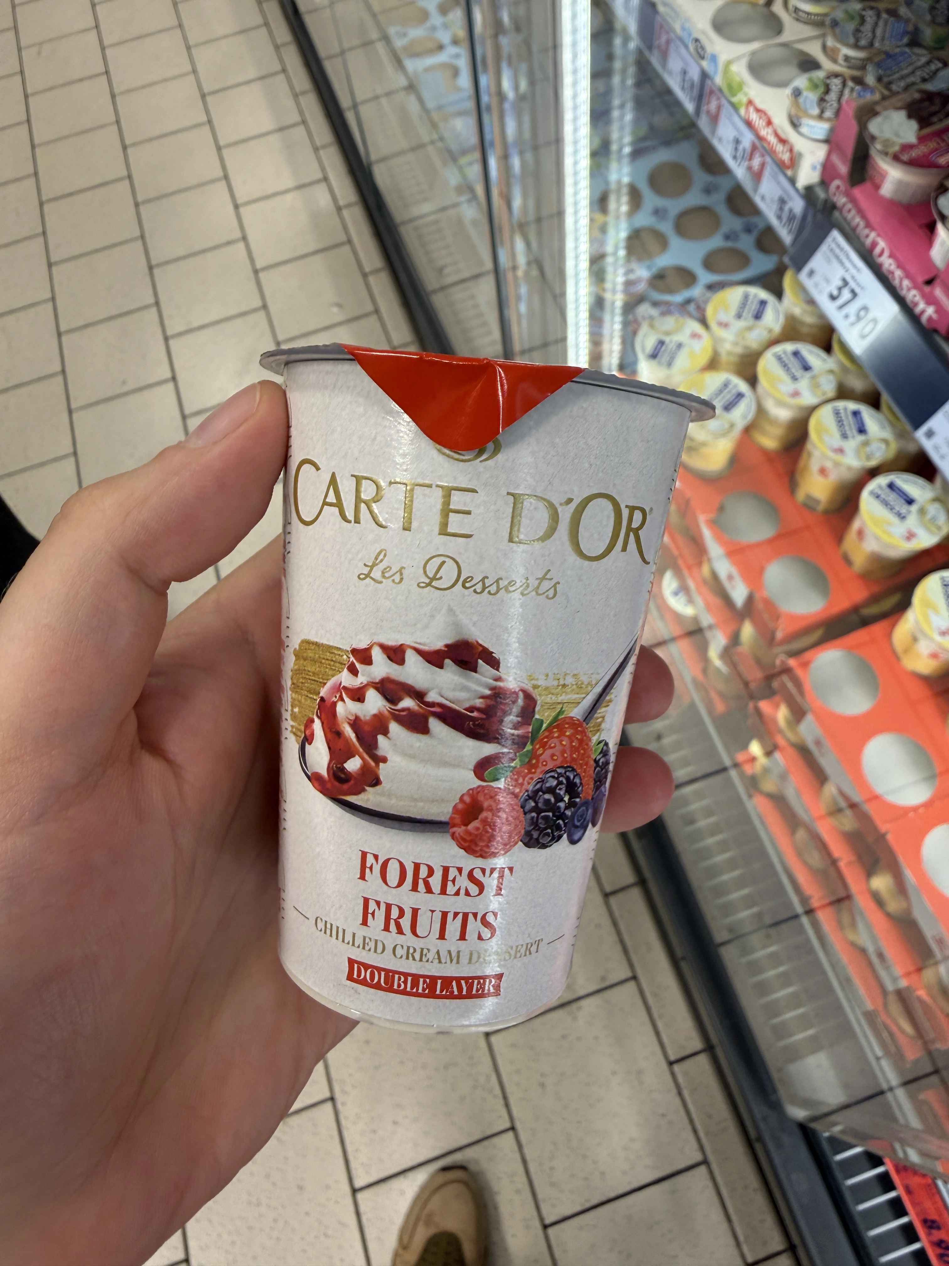 Carte d’Or Les Desserts Forest Fruits / Deser ze śmietany ukwaszonej leśne owoce – smak wanilii | 140g