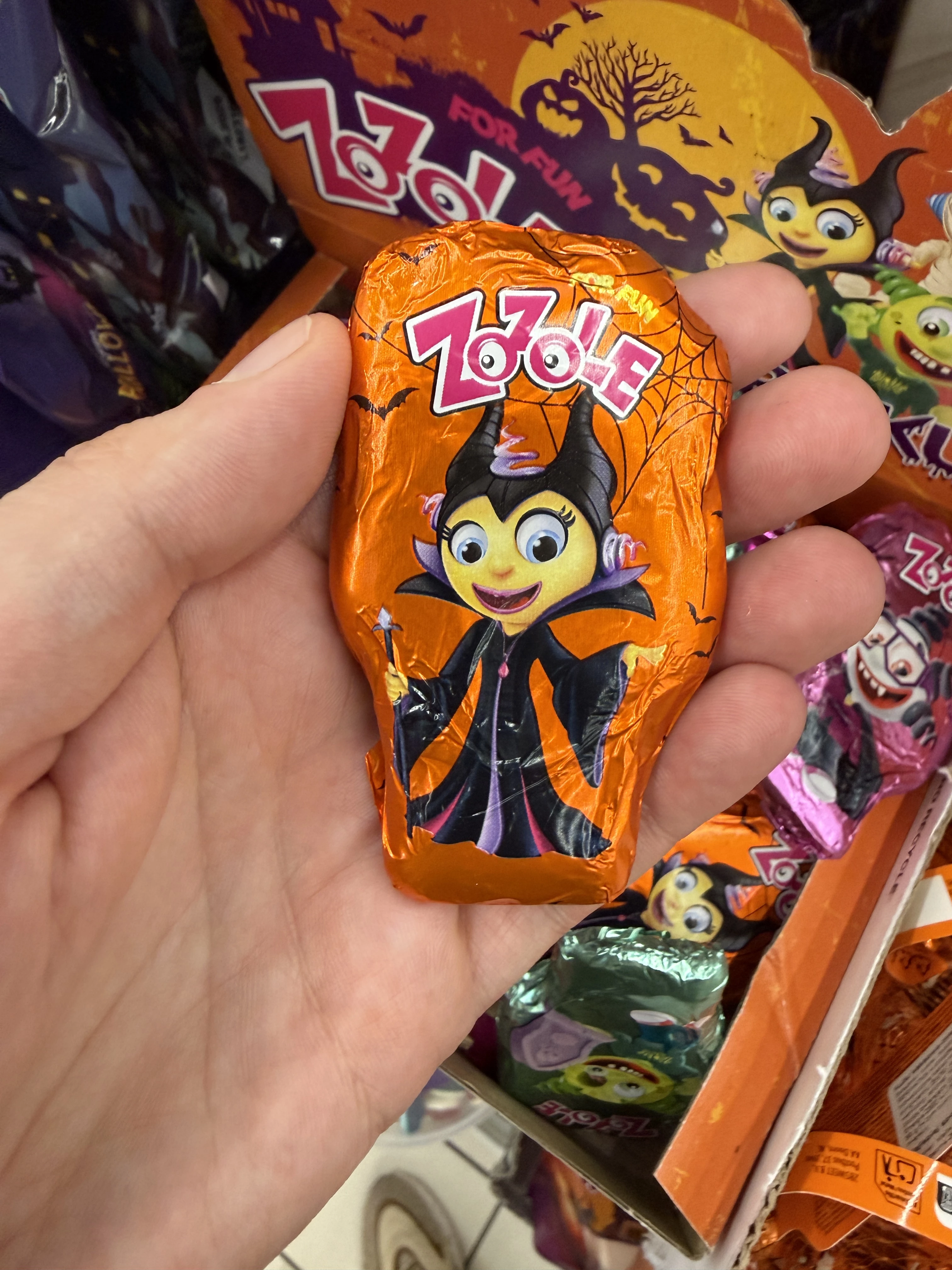 Zozole For Fun Figurka o smaku waniliowym Halloween (czarownica) | 29g