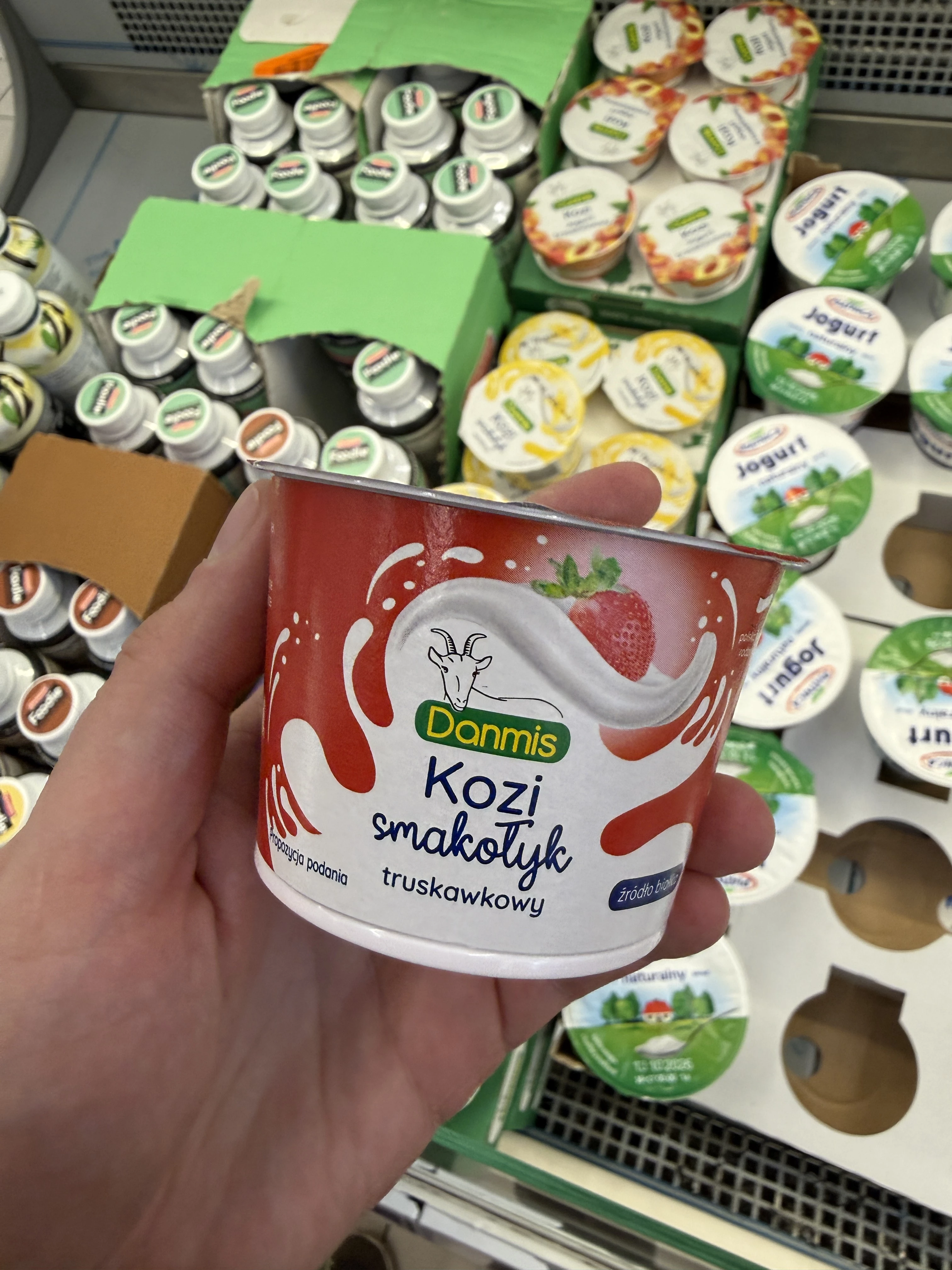 Danmis Kozi Smakołyk truskawkowy | 100g