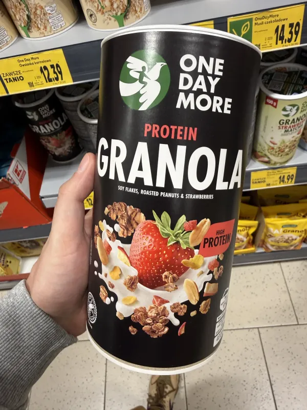 One Day More Protein Granola Soy Flakes, Roasted Peanuts & Strawberries | 400g