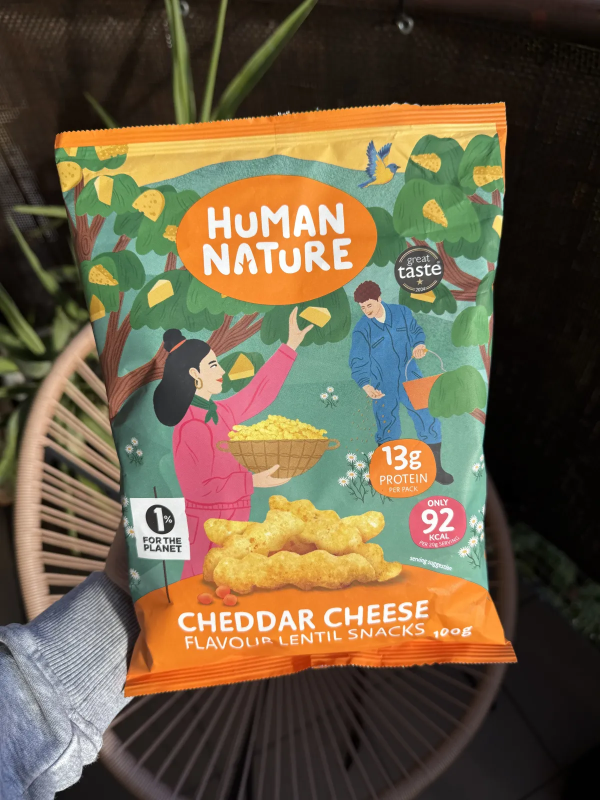 Human Nature Cheddar Cheese Flavour Lentil Snacks / Chrupki z soczewicy o smaku serowym | 100g