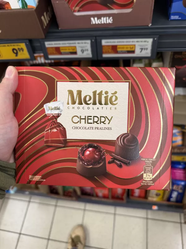 Meltié Chocolatier Cherry Chocolate Pralines | 162g