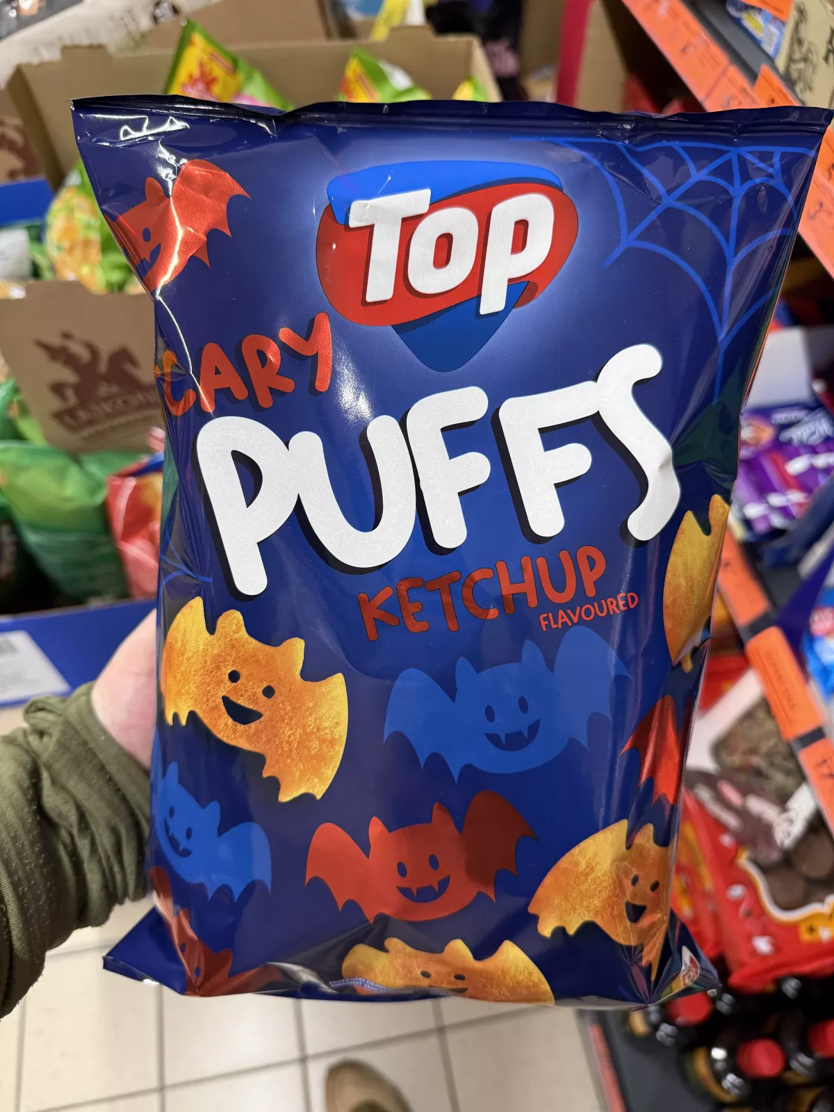 Top Scary Puffs Ketchup Flavoured / Przekąski ziemniaczane o smaku ketchupowym | 100g