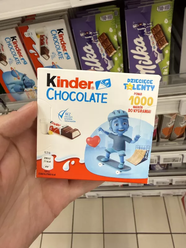 Kinder Chocolate Dziecięce Talenty 4 batoniki (deskorolka) | 50g