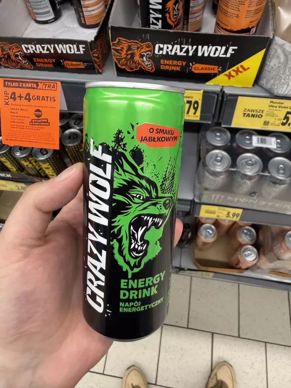 Crazy Wolf Energy Drink o smaku jabłkowym | 250ml
