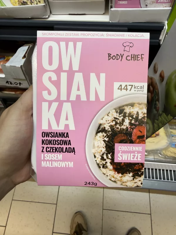 Body Chief Owsianka kokosowa z czekoladą i sosem malinowym | 243g