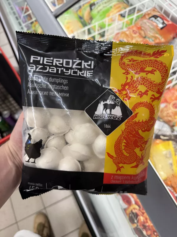Pierożki azjatyckie z mięsem kurczaka Mooroz | 450g