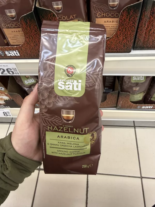 Sati Hazelnut Arabica kawa mielona o smaku orzecha laskowego | 250g