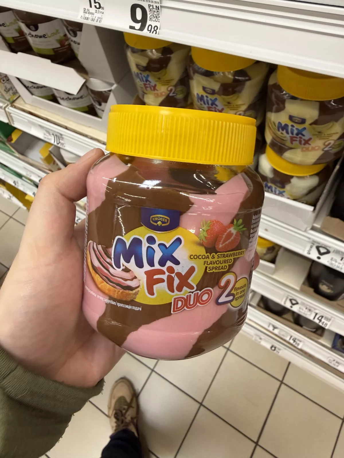 Krüger Mix Fix Duo Cocoa & Strawberry Flavoured Spread / Krem do smarowania o smaku kakaowo-truskawkowym | 350g