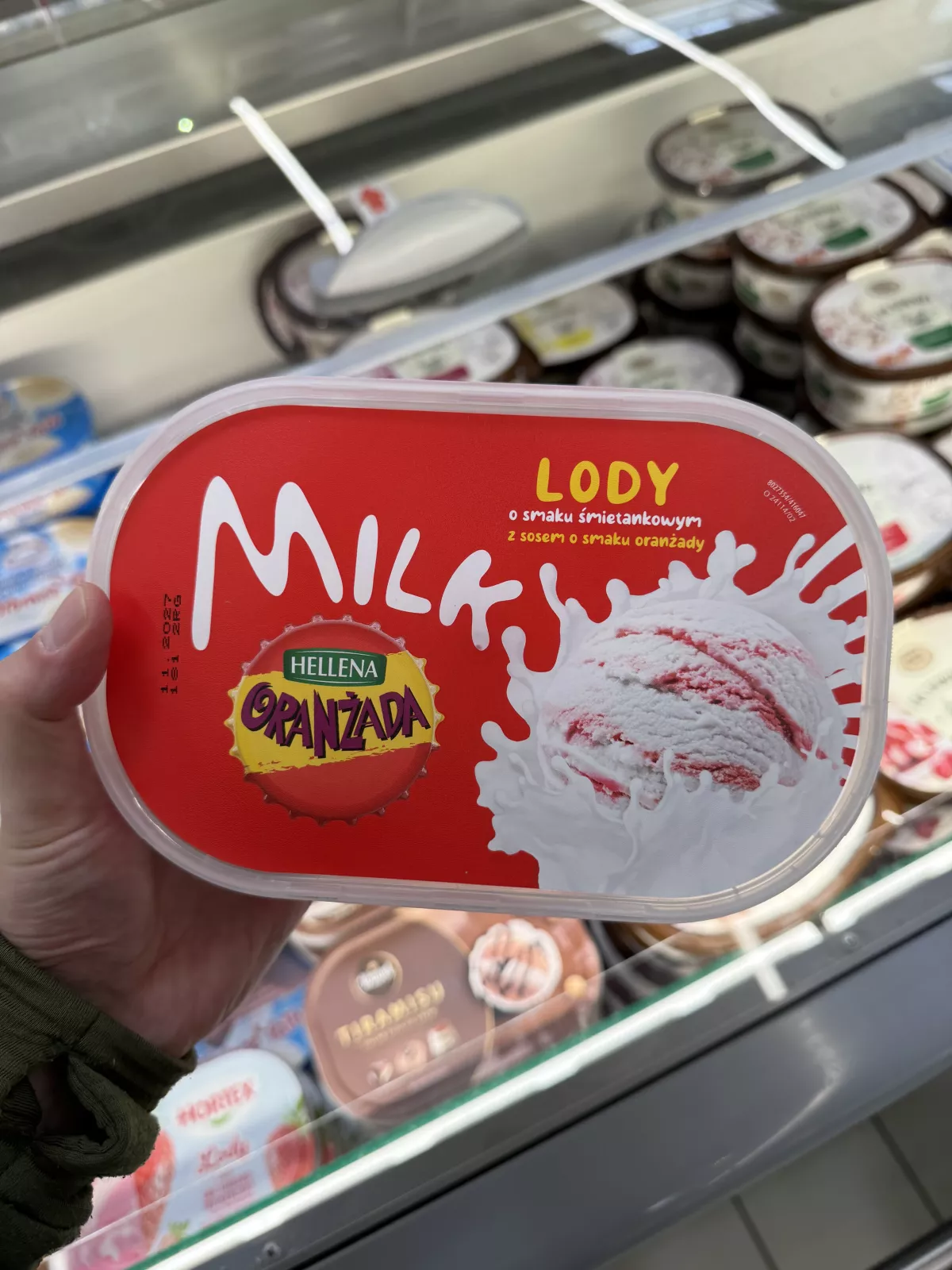 Hellena Oranżada Milk Lody o smaku śmietankowym z sosem o smaku oranżady | 900ml