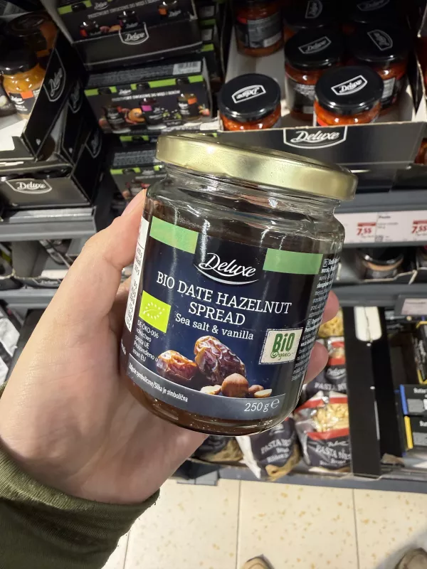 Deluxe Bio Date Hazelnut Spread Sea salt & vanilla / Ekologiczny krem z syropu daktylowego i orzechów laskowych z wanilią i solą morską | 250g