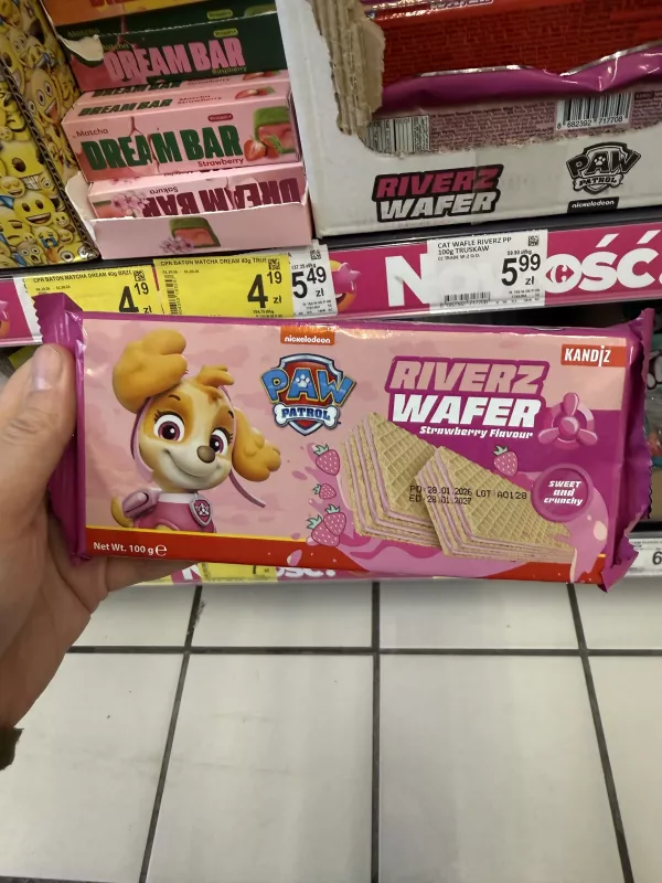 Kandiz Riverz Wafer Strawberry Flavour Paw Patrol / Wafle o smaku truskawkowym Psi Patrol (Skye) | 100g