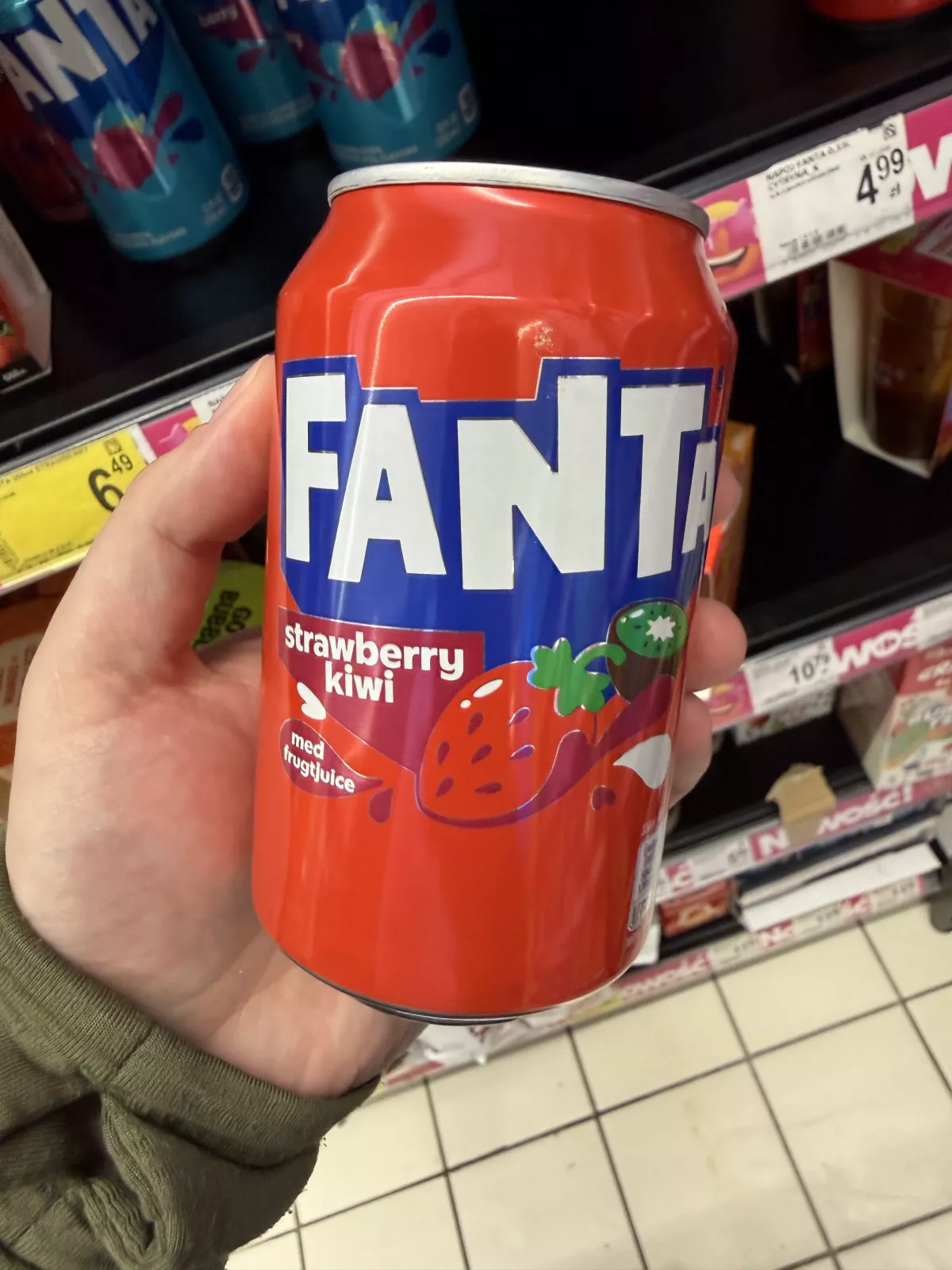 Fanta Strawberry Kiwi | 330ml