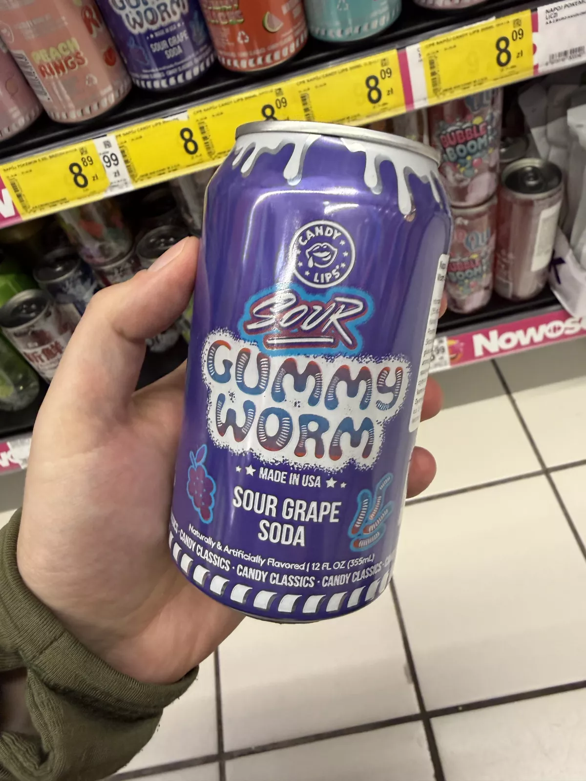 Candy Lips Sour Gummy Worm Sour Grape Soda | 355ml
