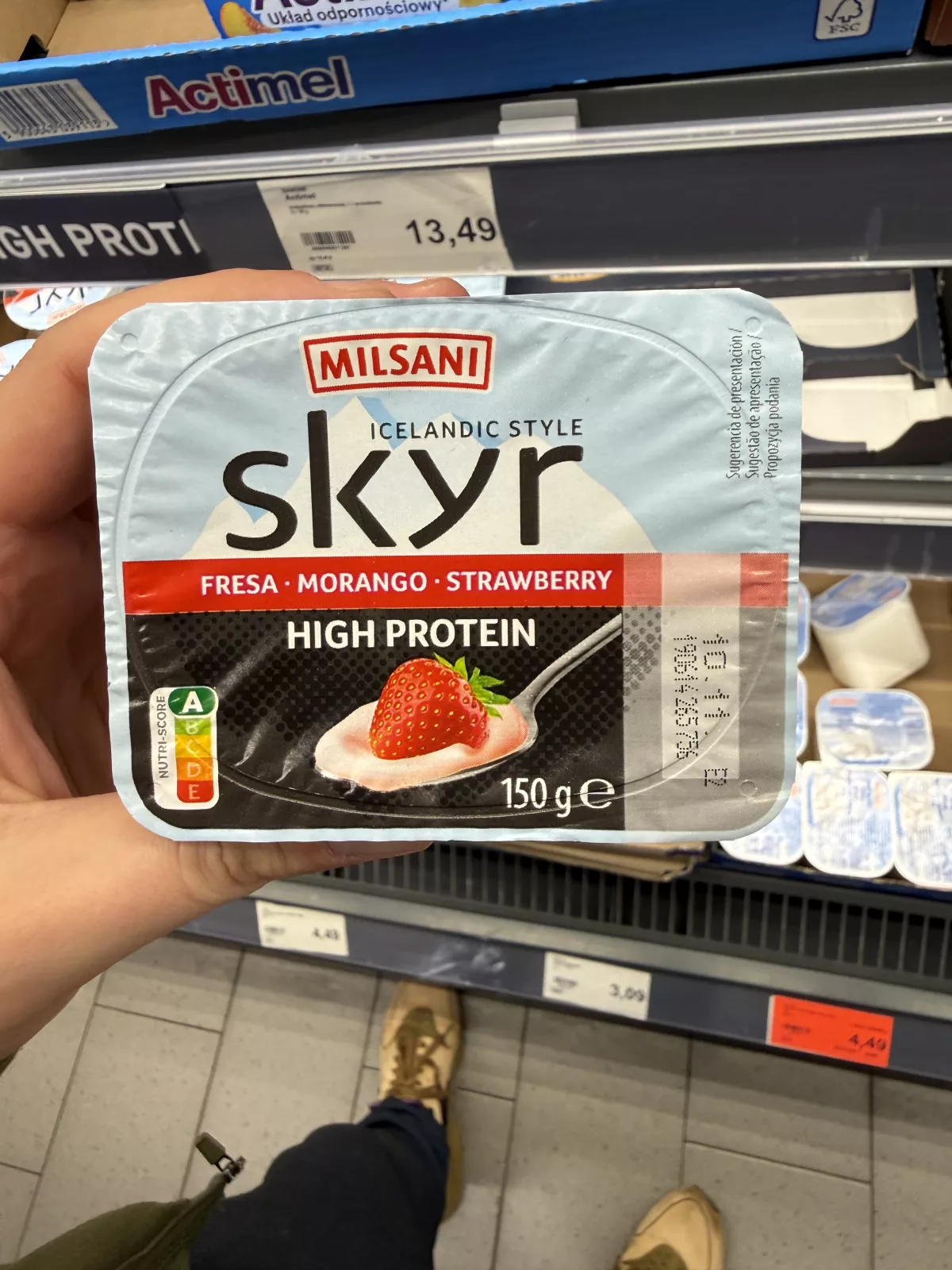 Milsani Icelandic Style Skyr High Protein Strawberry / Skyr z wsadem truskawkowym | 150g