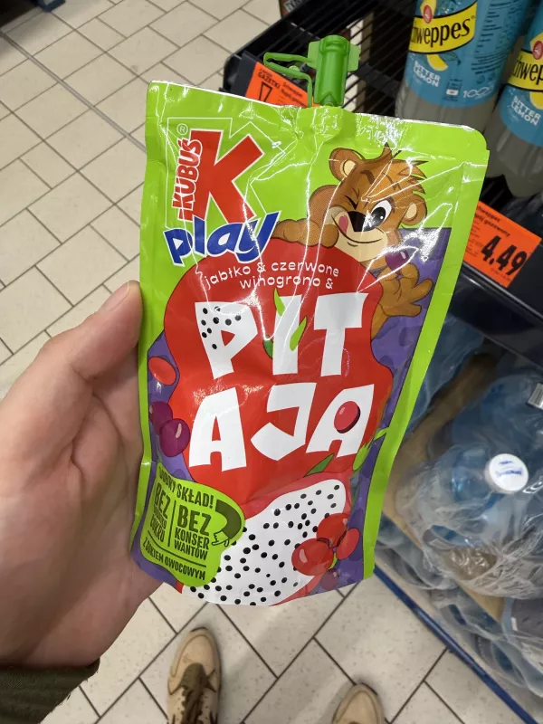 Kubuś Play jabłko & czerwone winogrono & pitaja | 200ml