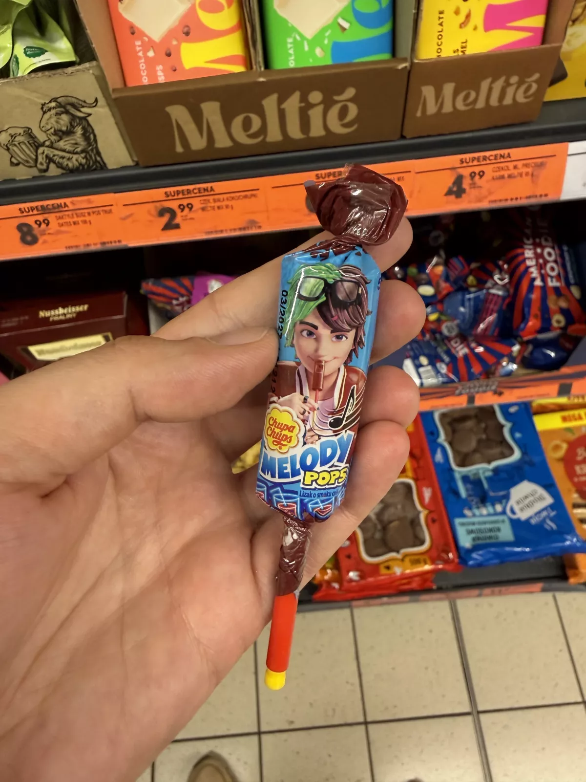 Chupa Chups Melody Pops lizak o smaku coli | 15g