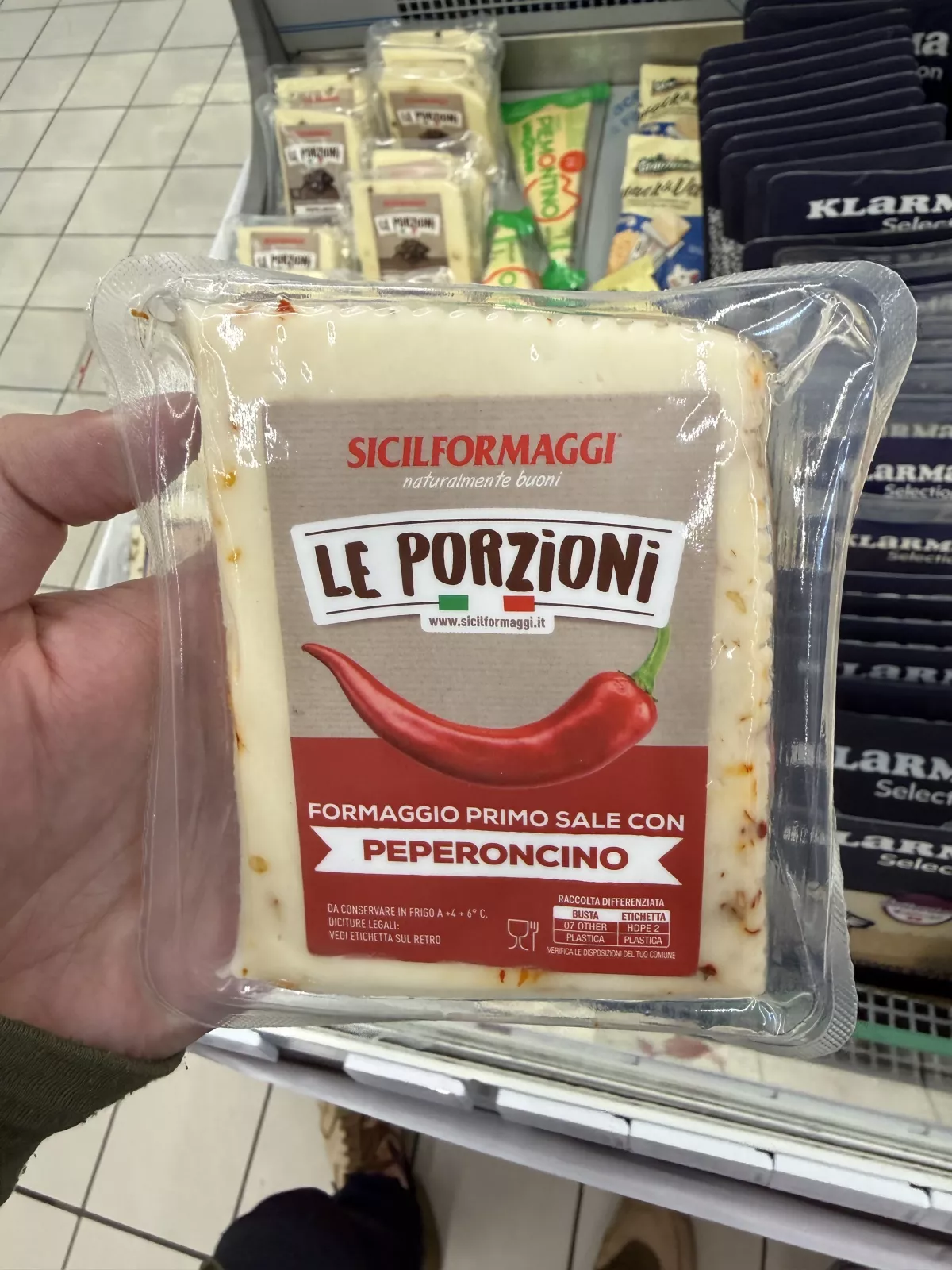 Sicilformaggi Le Porzioni Formaggio Primo Sale con Peperoncino / Ser Primo Sale z peperoncino | 200g