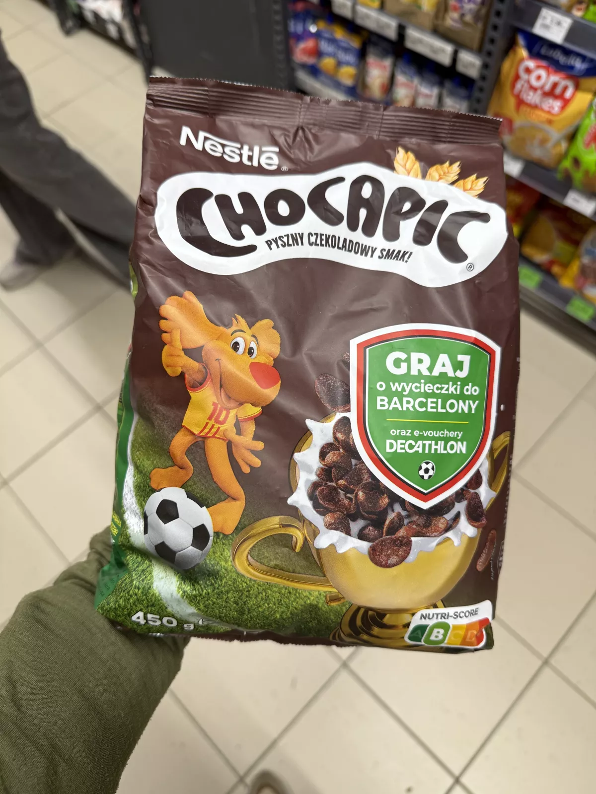Nestlé Chocapic płatki śniadaniowe (edycja piłkarska) | 450g