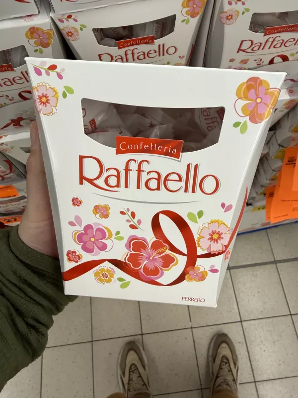 Raffaello edycja kwiatowa | 230g