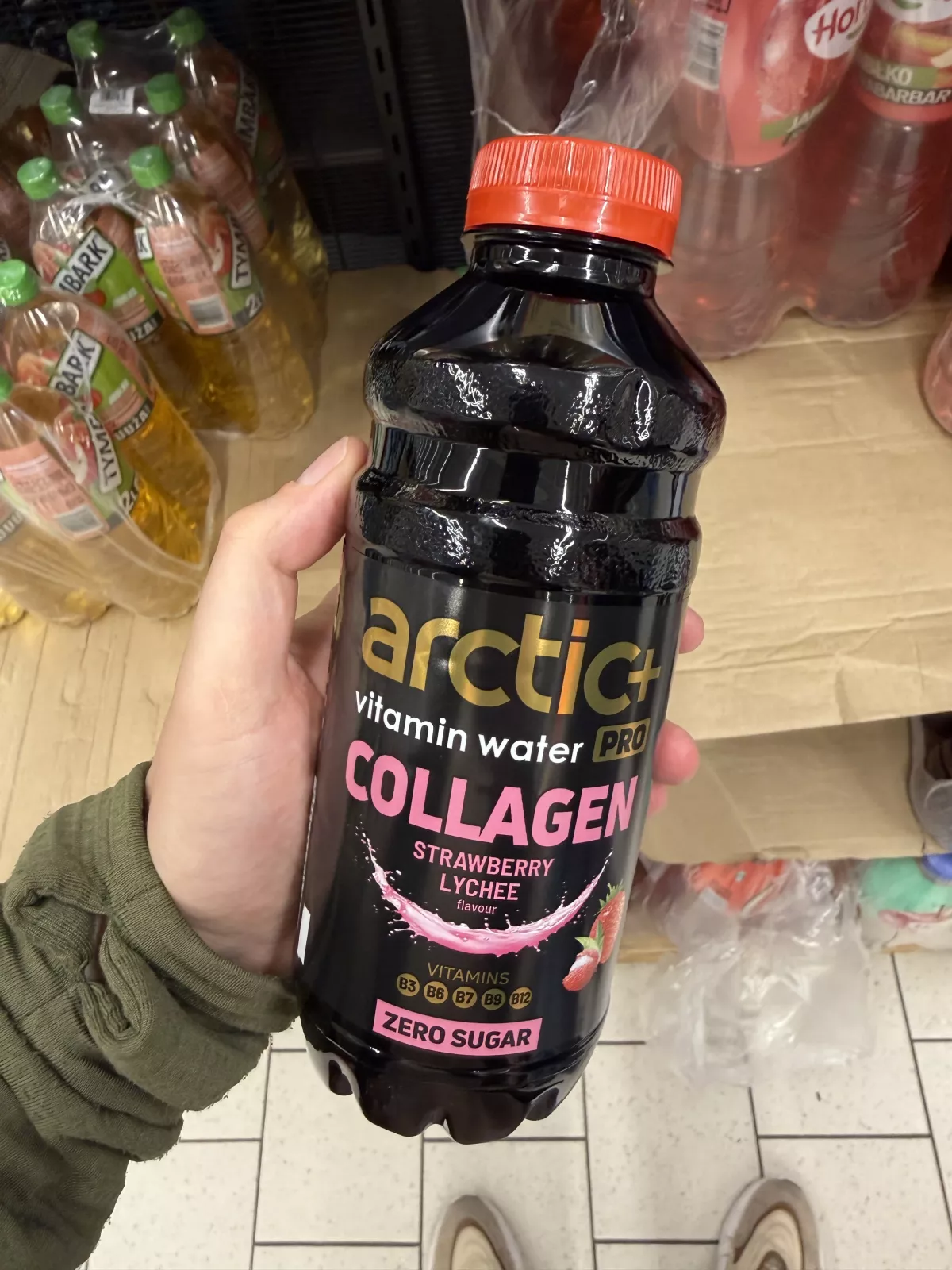 Arctic+ Vitamin Water PRO Collagen smak Strawberry Lychee Zero Sugar | 600ml