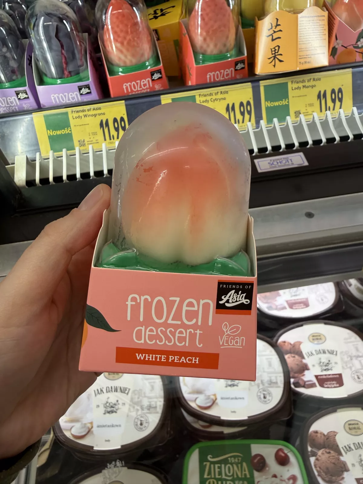 Friends of Asia Frozen Dessert White Peach / Sorbet brzoskwiniowy w polewie tłuszczowej | 75g / 90ml