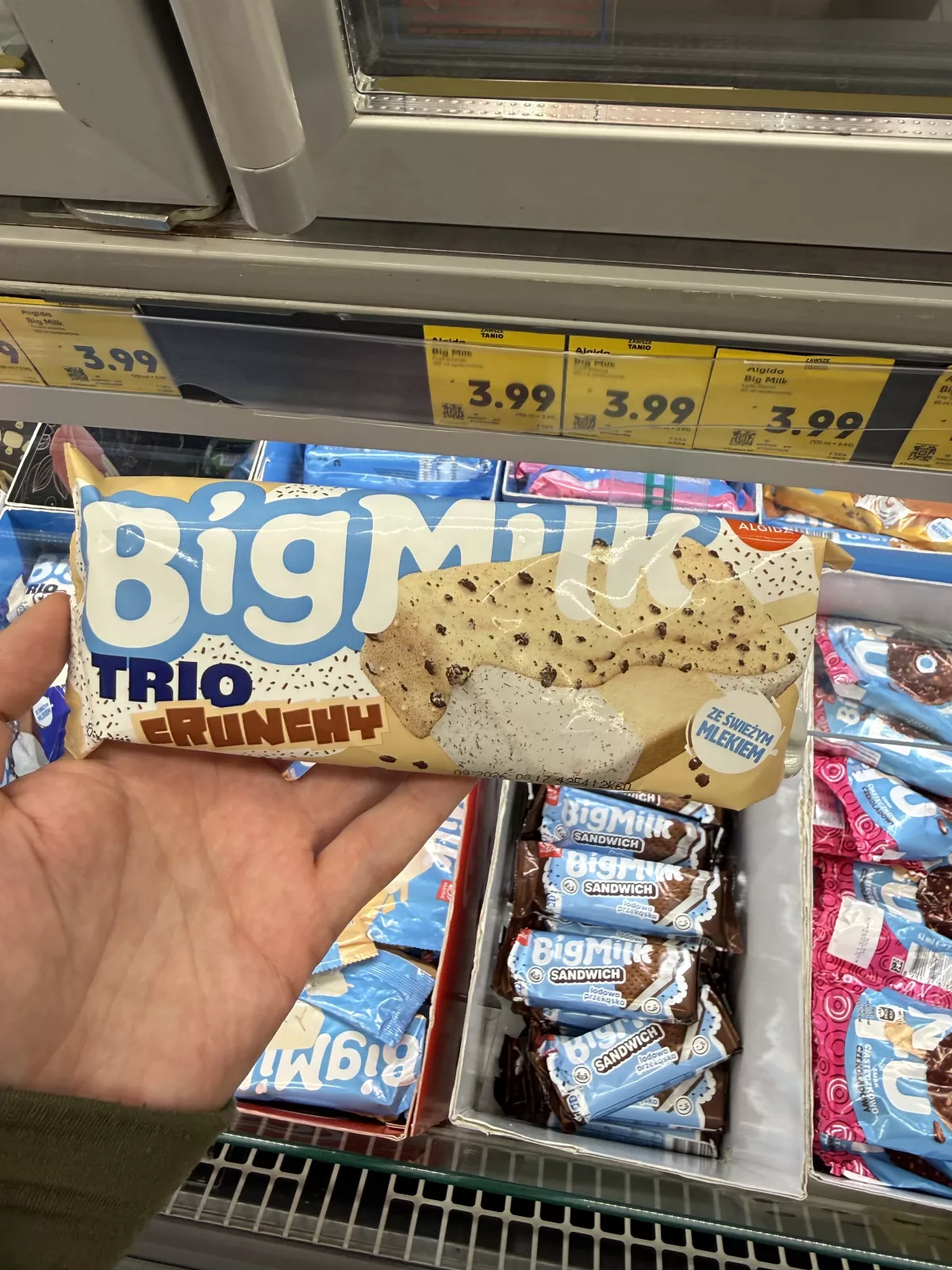 Algida Big Milk Trio Crunchy Cookie Stracciatella | 54g / 90ml