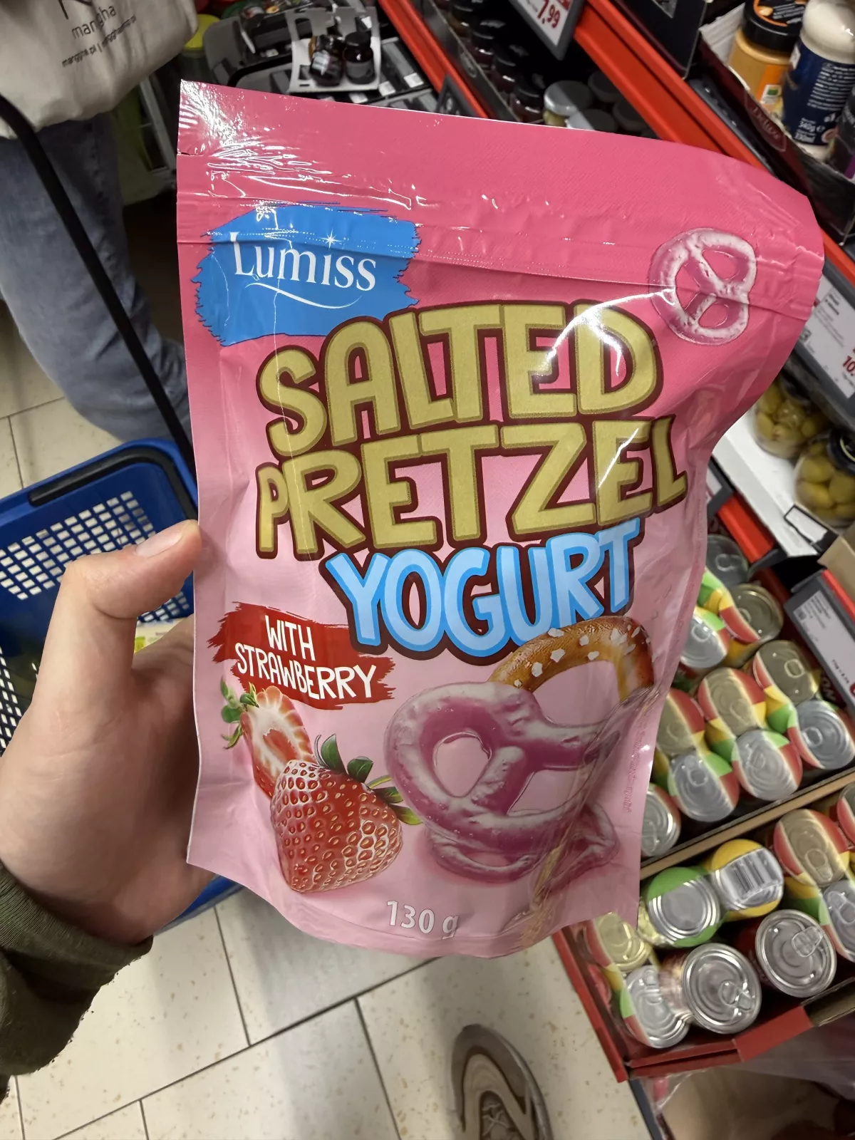 Lumiss Salted Pretzel Yogurt with Strawberry | 130g