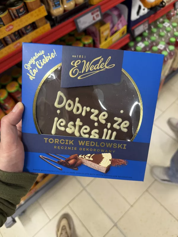 E. Wedel Torcik Wedlowski ręcznie dekorowany „Dobrze, że jesteś” | 250g