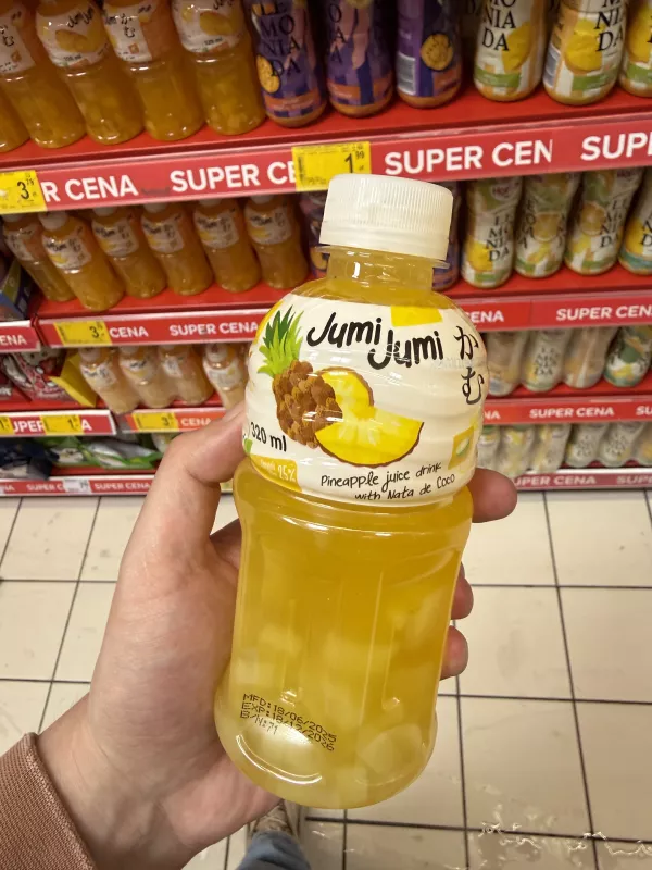Jumi Jumi napój ananasowy z kawałkami galaretki kokosowej nata de coco | 320ml