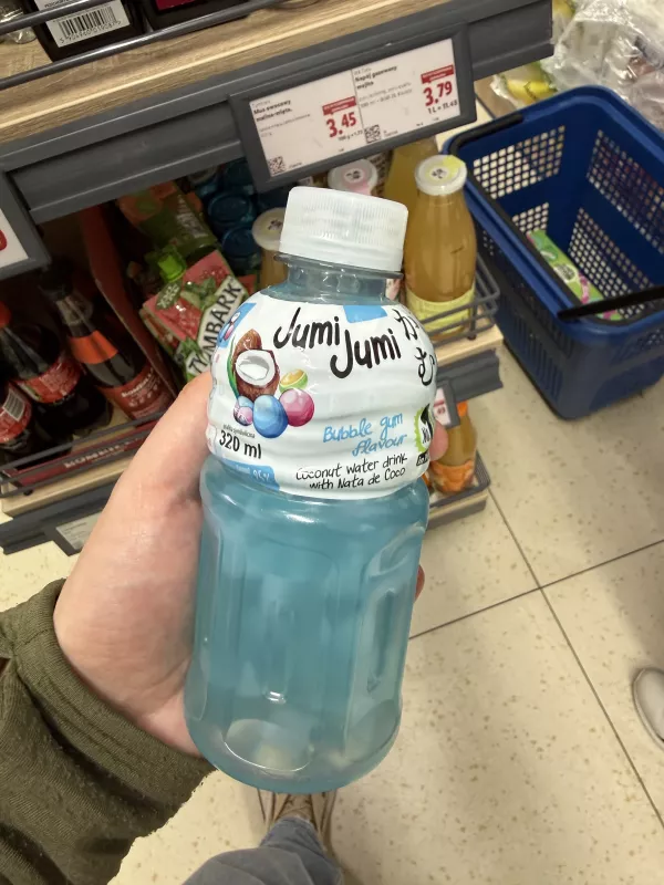 Jumi Jumi Bubble Gum napój kokosowy o smaku gumy balonowej z nata de coco | 320ml