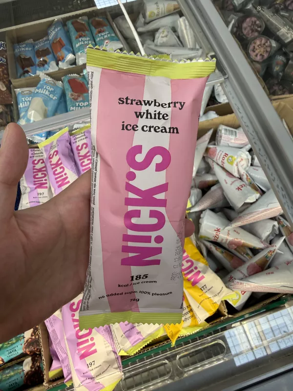 Nick’s Strawberry White Ice Cream / Lody o smaku truskawkowym | 76g / 90ml