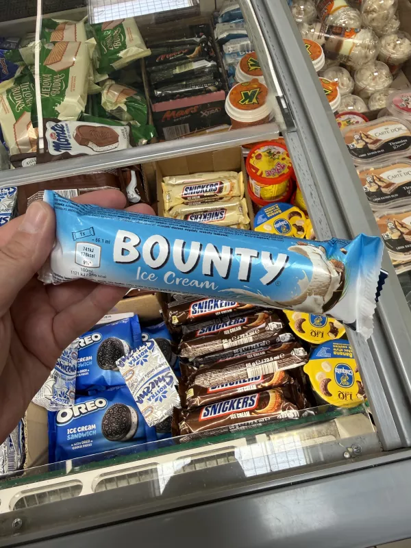 Bounty Ice Cream lody kokosowe w polewie kakaowej | 51,6g / 66,1ml