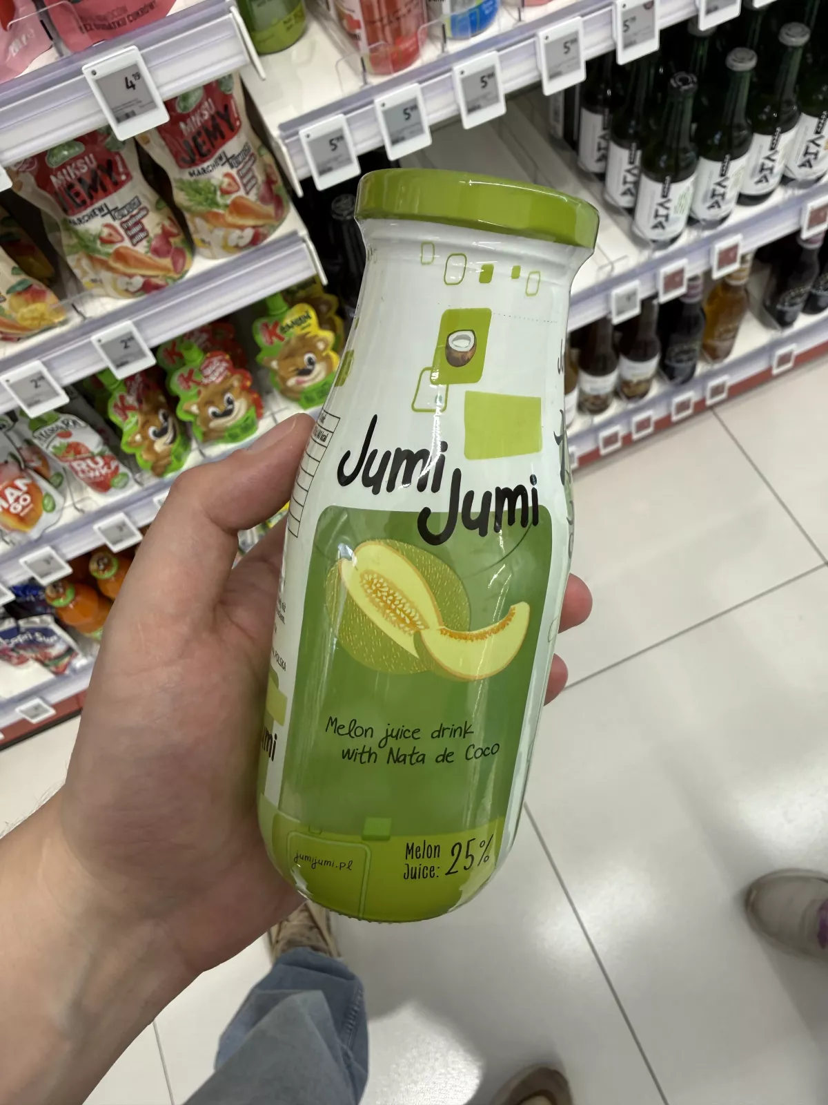 Jumi Jumi Melon juice drink with Nata de Coco / napój melonowy z kawałkami galaretki kokosowej nata de coco | 280ml