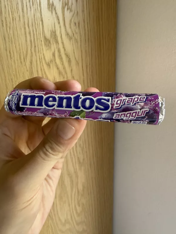 Mentos Grape Chewy Dragees | 29g