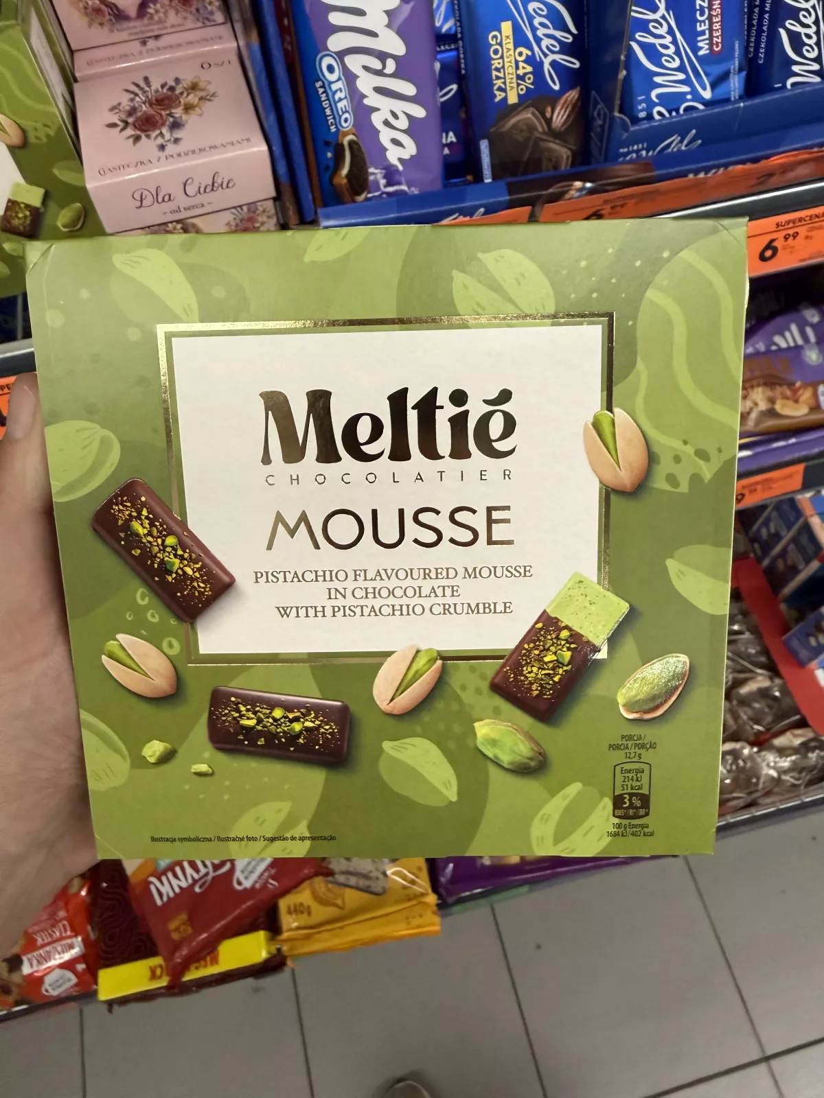 Meltié Chocolatier Mousse / Pistachio Flavoured Mousse in Chocolate with Pistachio Crumble | 380g