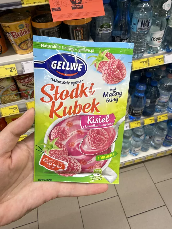 Gellwe Słodki Kubek Kisiel smak maliny leśnej z kawałkami owoców | 28g